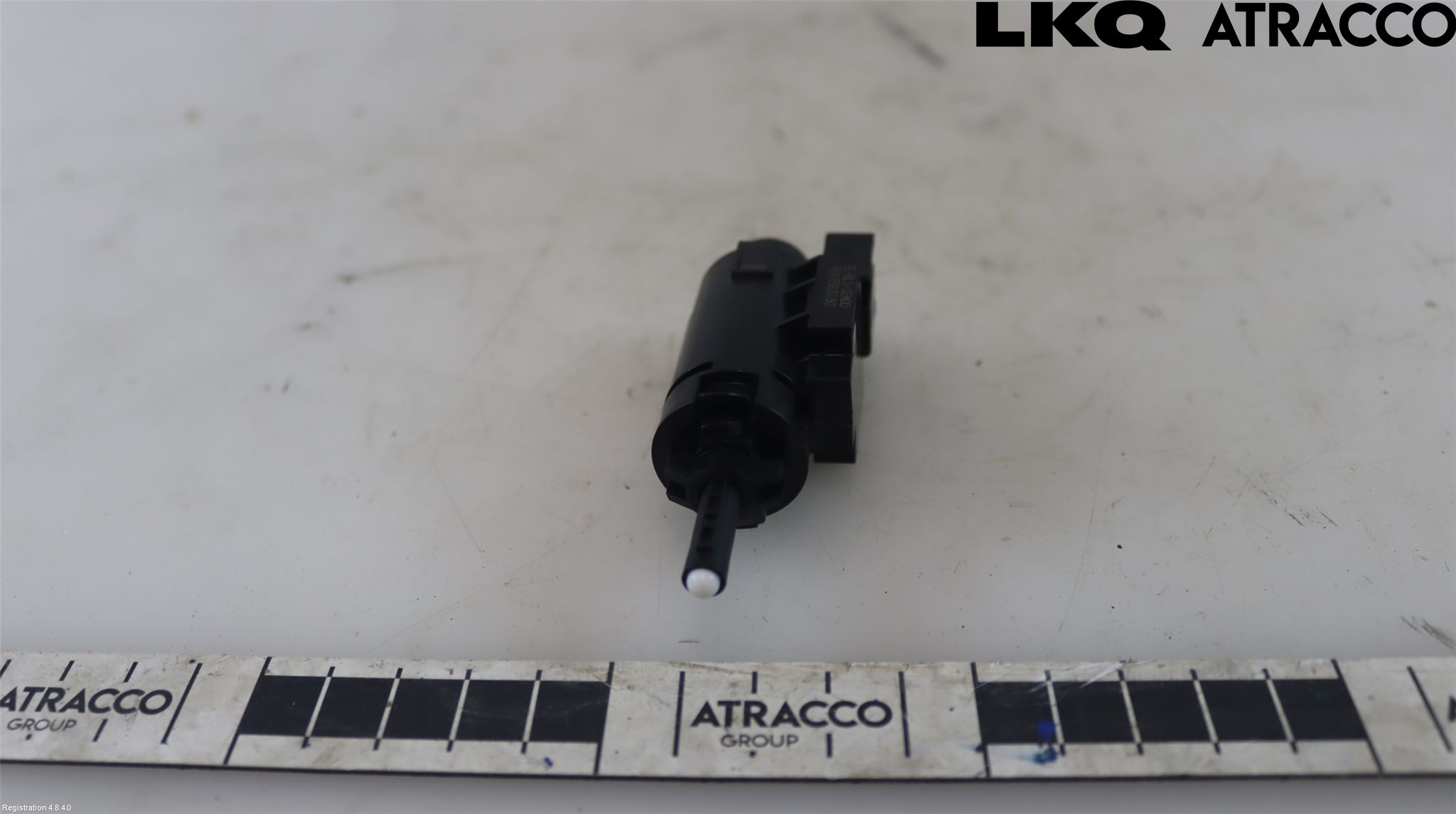 Opel ASTRA L 22- Bromsljuskontakt