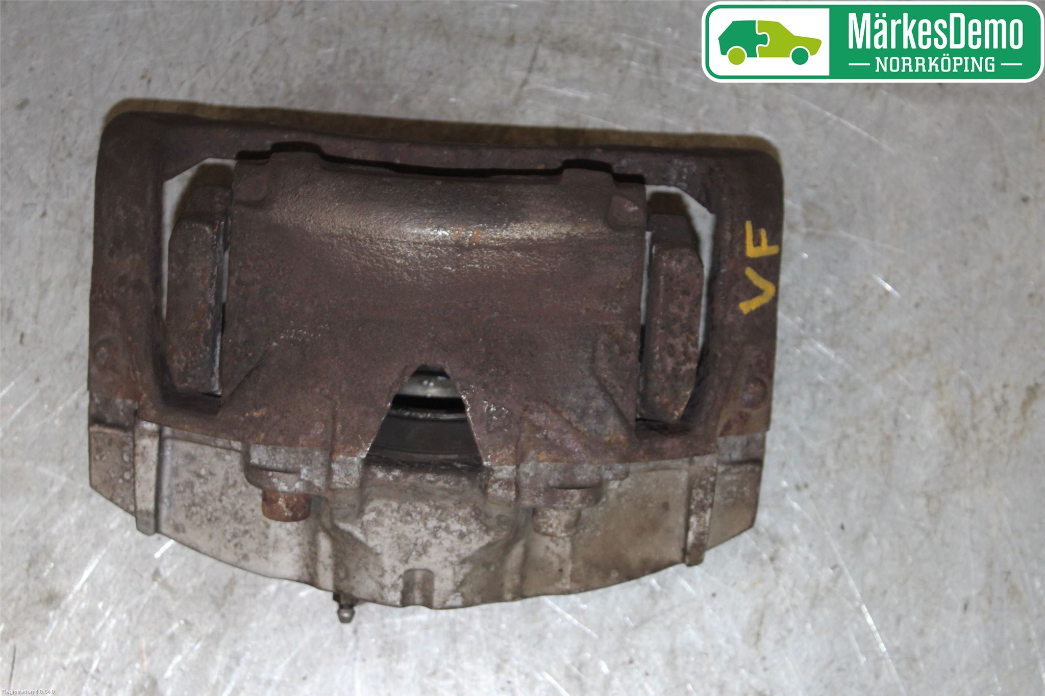 Volvo V70 08-13 Bromsok Fram Vänster