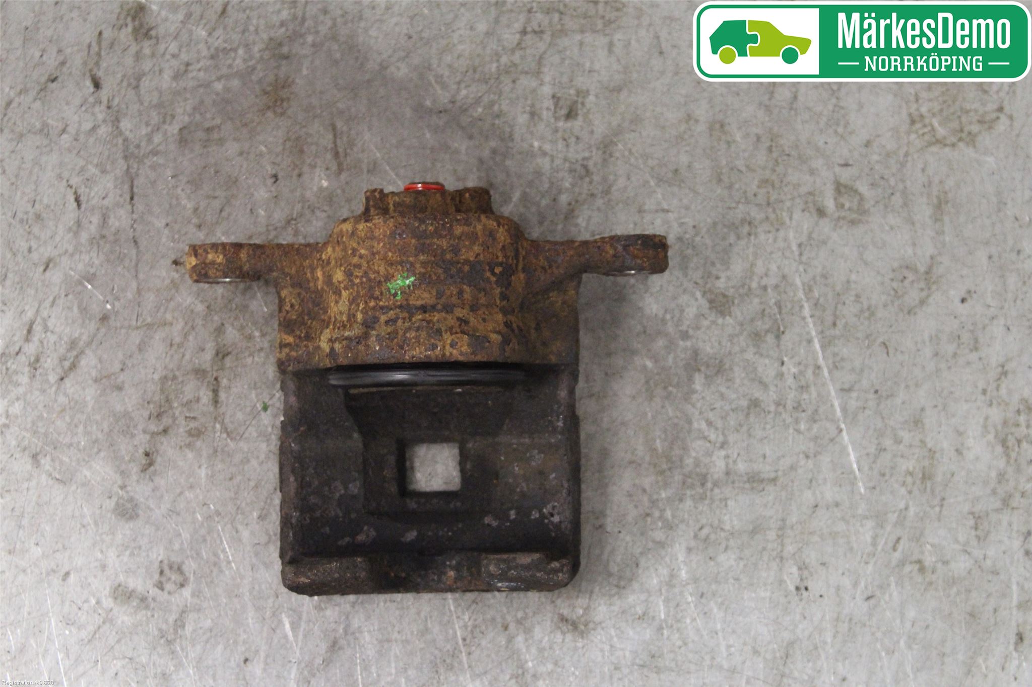 Mazda 2 (DE) 08-15 Bromsok Fram Höger