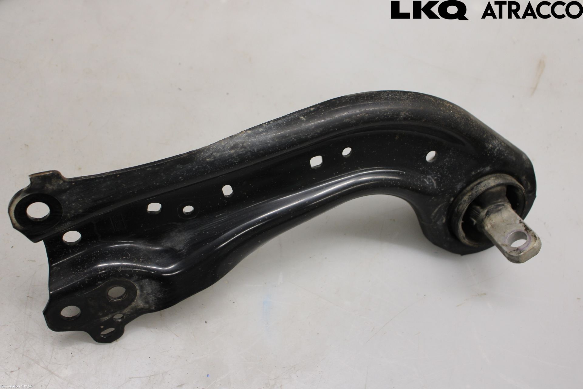 Toyota RAV4 19- Bärarm Bak Vänster