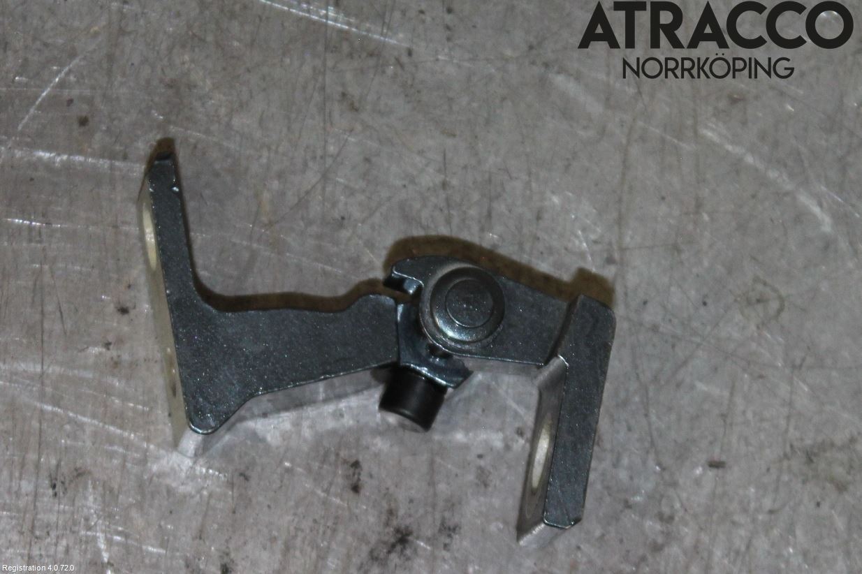 Skoda FABIA 15-21 Dörrgångjärn