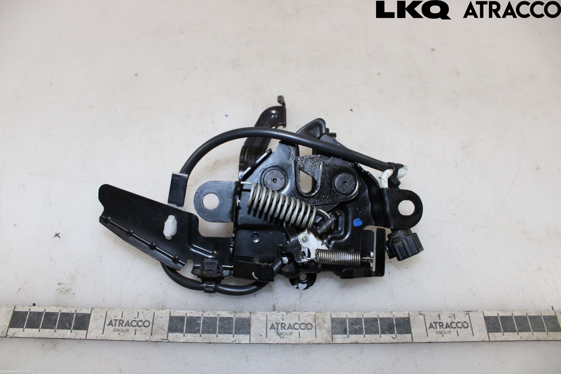 Toyota COROLLA 19- Huv Spärr