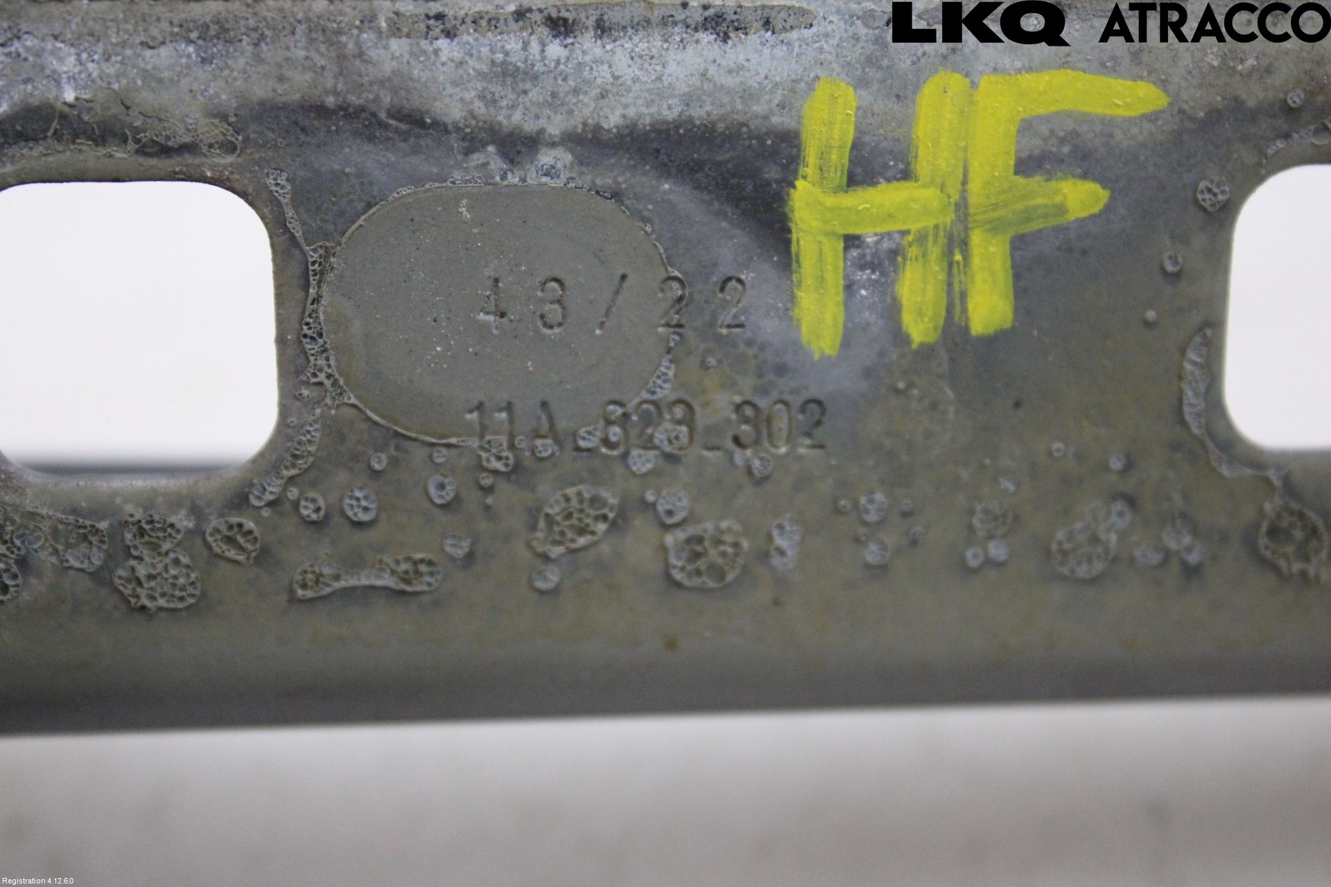 Volkswagen VW ID.4 21- Huvgångjärn