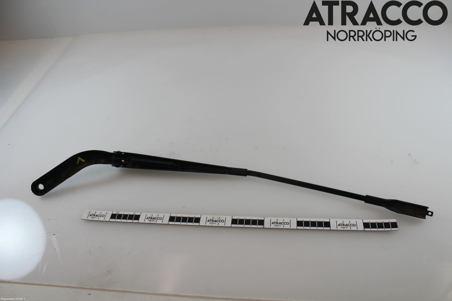 Volkswagen VW CRAFTER 06-16 Torkararm Armar Vindruta