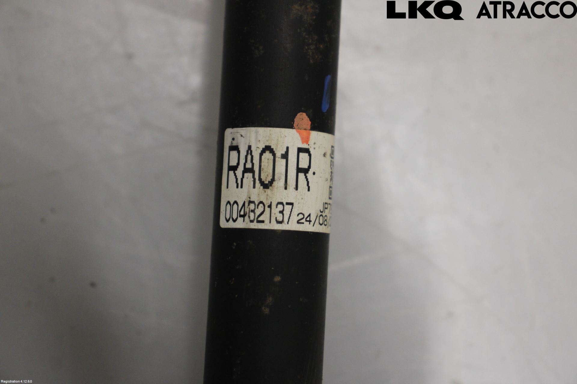 Toyota RAV4 19- Drivaxel Bak Höger