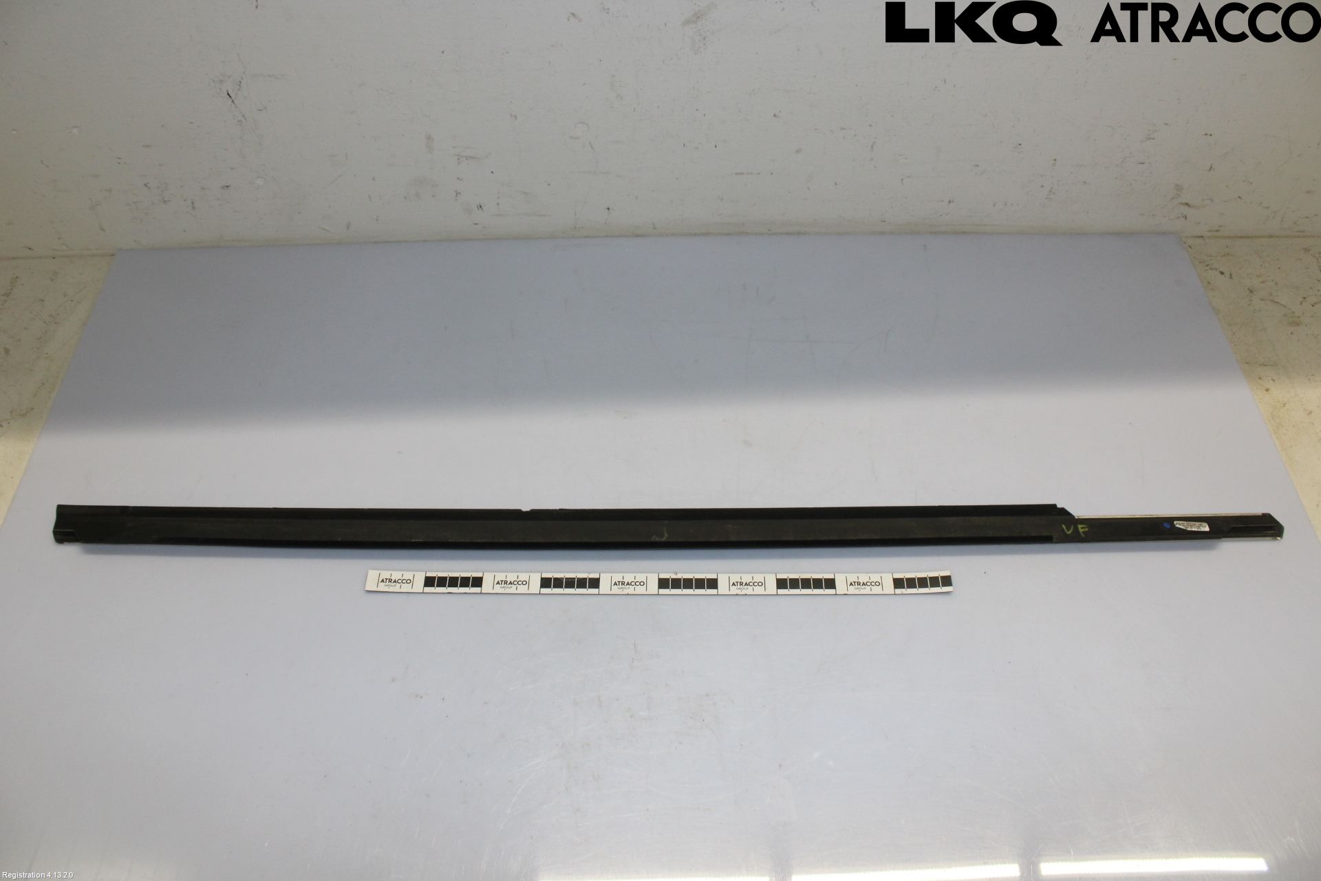 Volkswagen VW PASSAT CC 08-16 Dörr Dekorlist Fram Vä