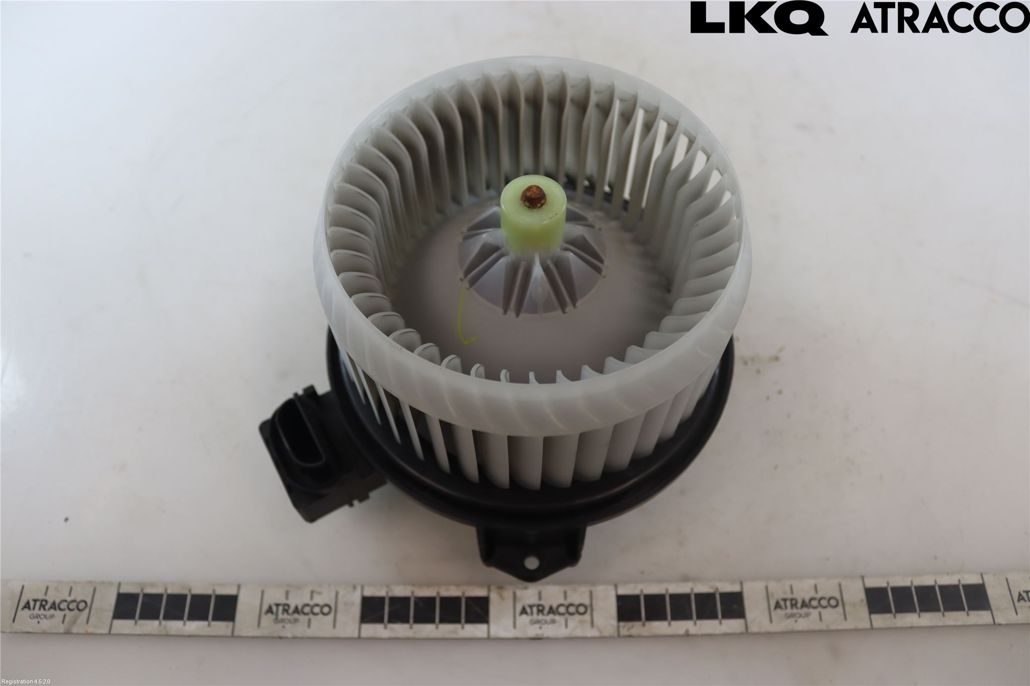 Suzuki SWIFT 11-16 Värmefläkt