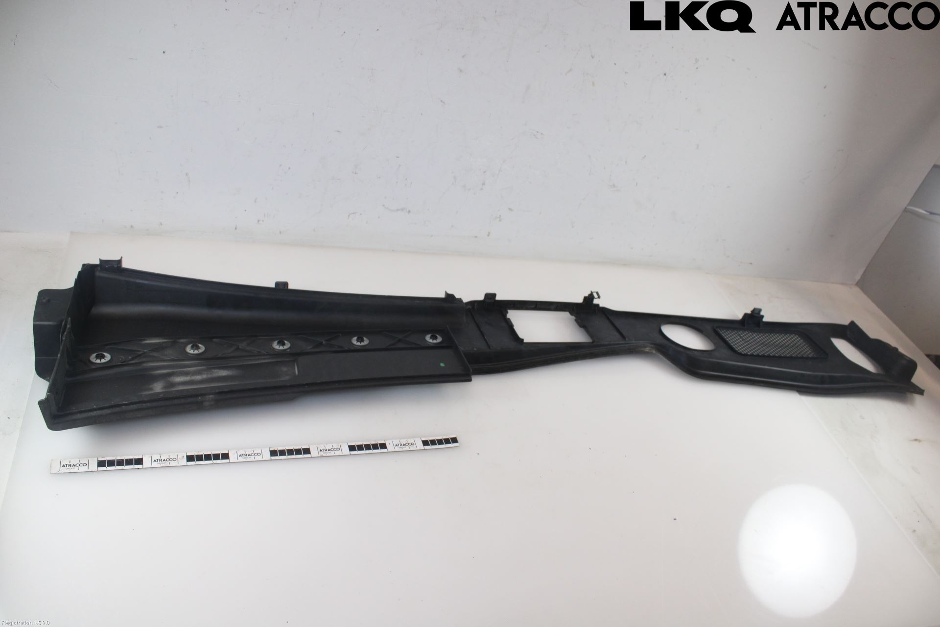 Audi Q5 09-16 Torpedplåt-Torpedplast