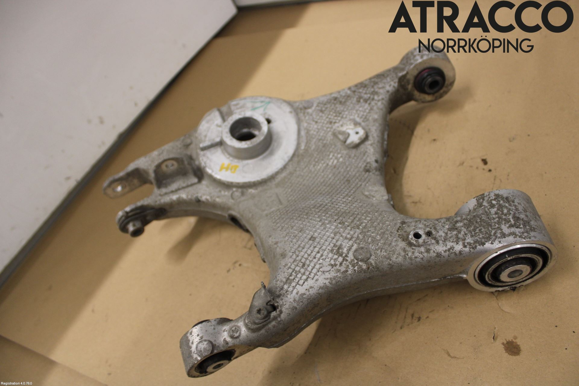 Jaguar I-PACE 18- Bärarm Bak Höger