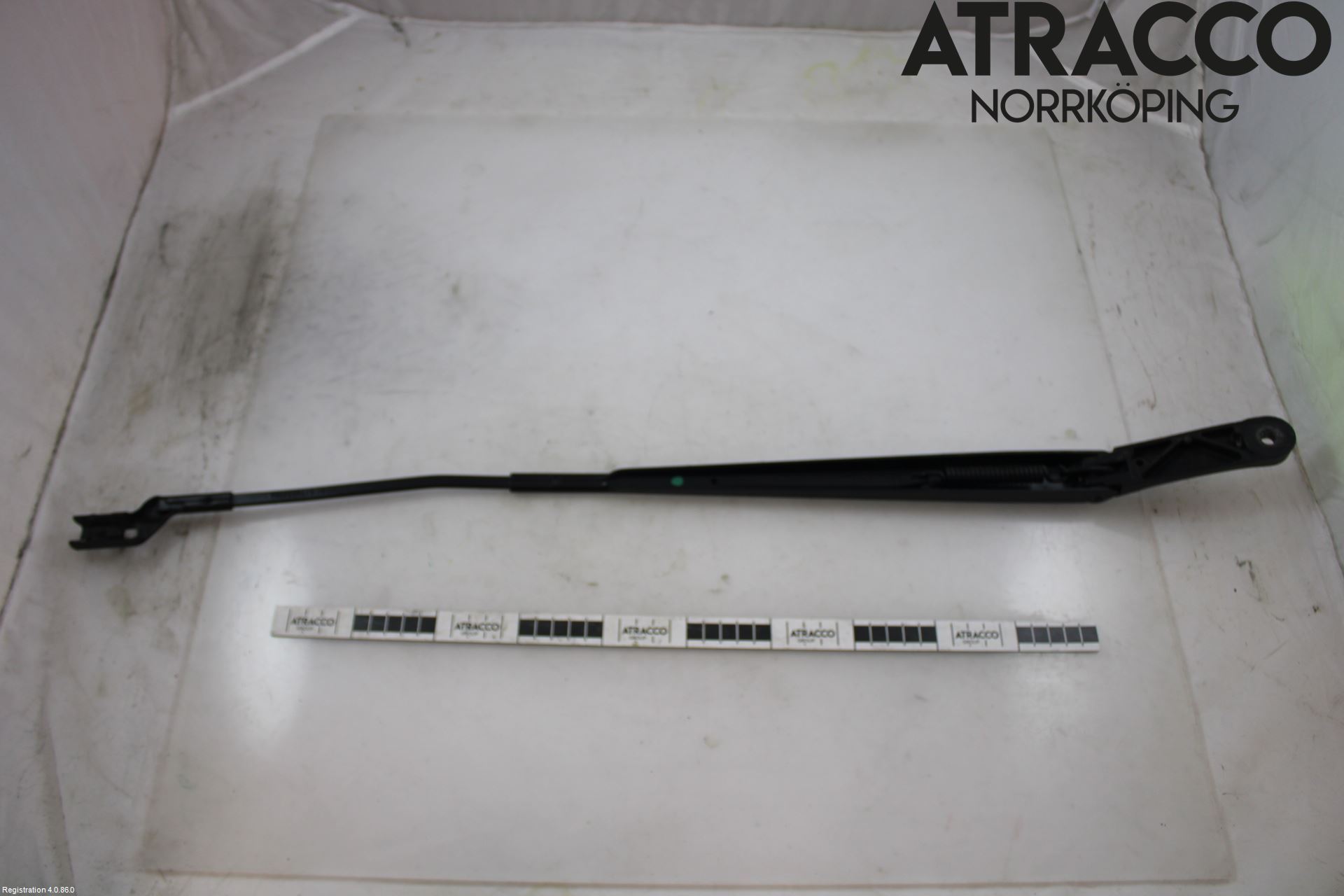Volkswagen VW GOLF / E-GOLF VII 13-20 Torkararm Armar Vindruta