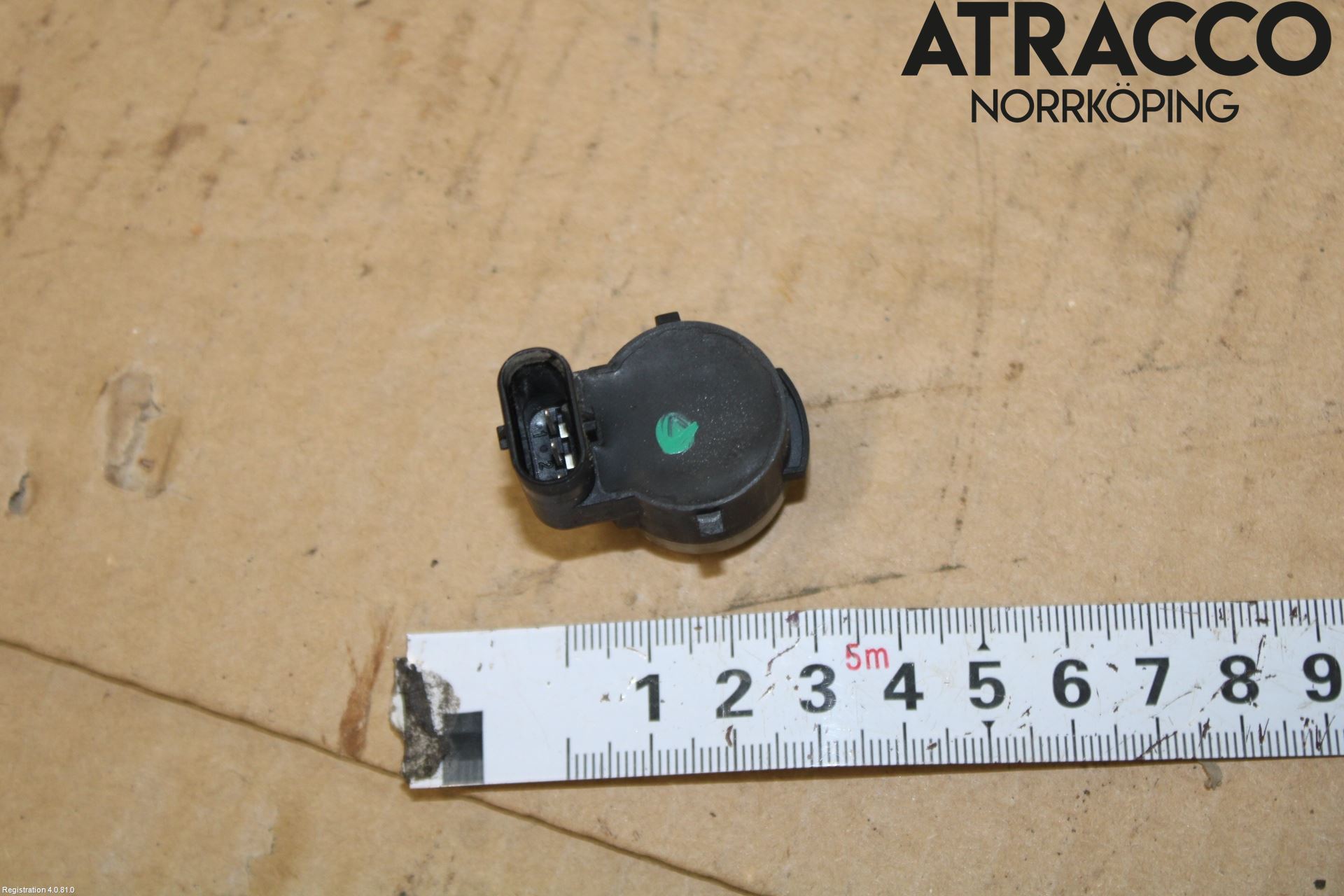 Volkswagen VW TOURAN 16- Parkeringshjälp Frontsensor