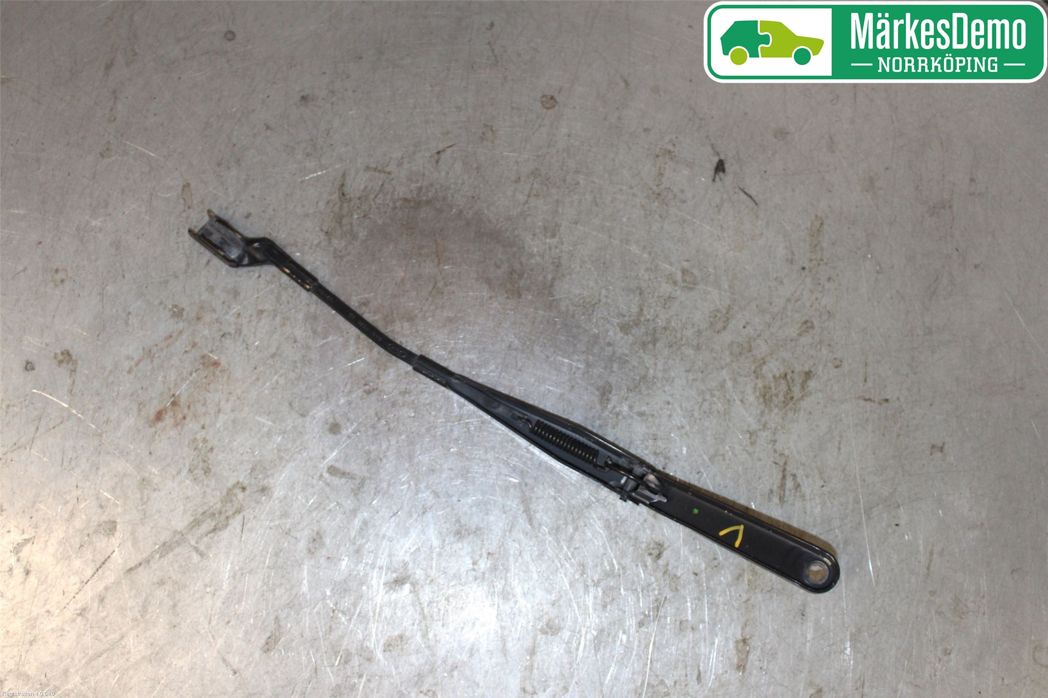 Ford FIESTA 09-12 Torkararm Armar Vindruta