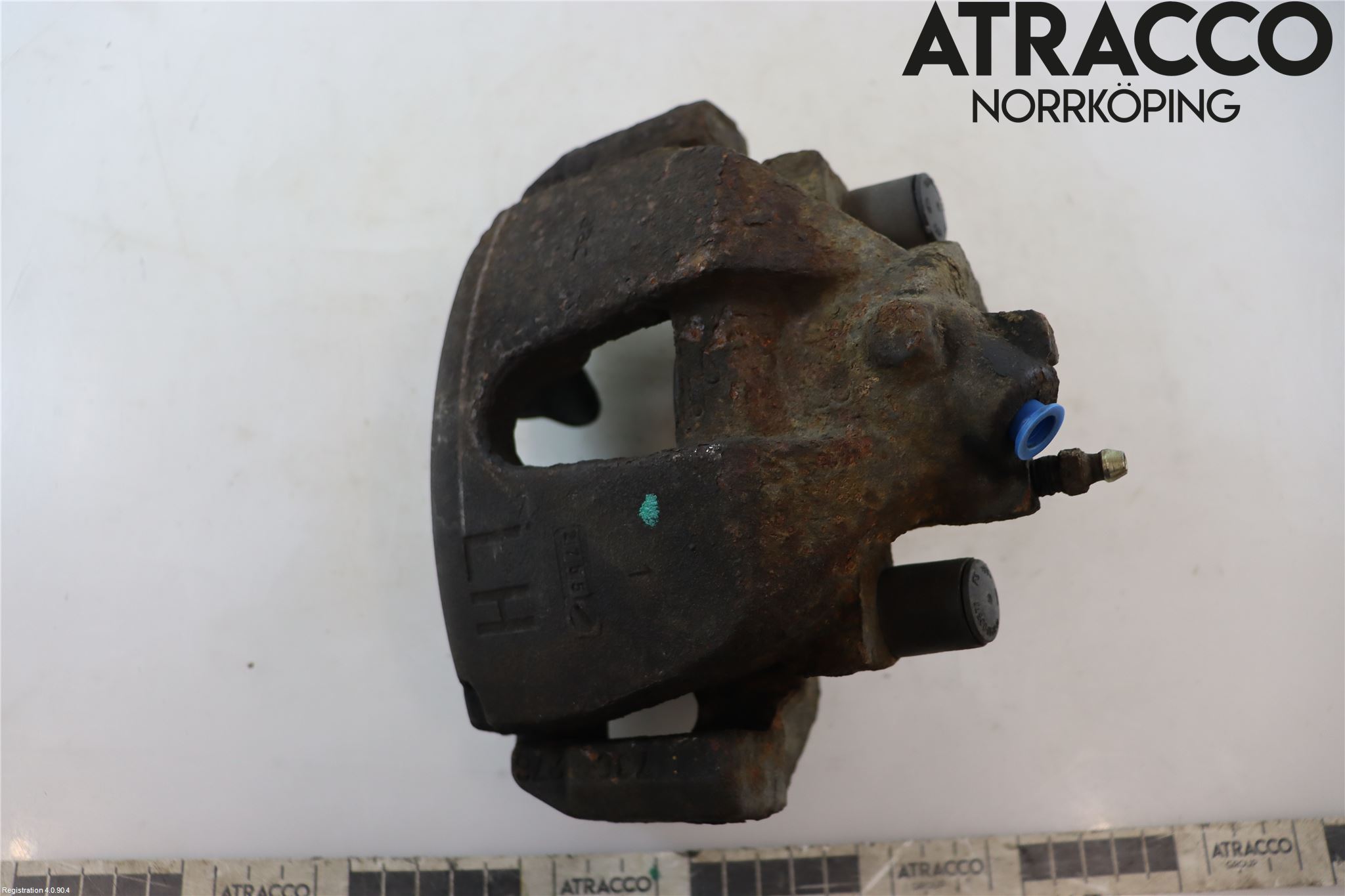 Ford FOCUS     04-07 Bromsok Fram Vänster