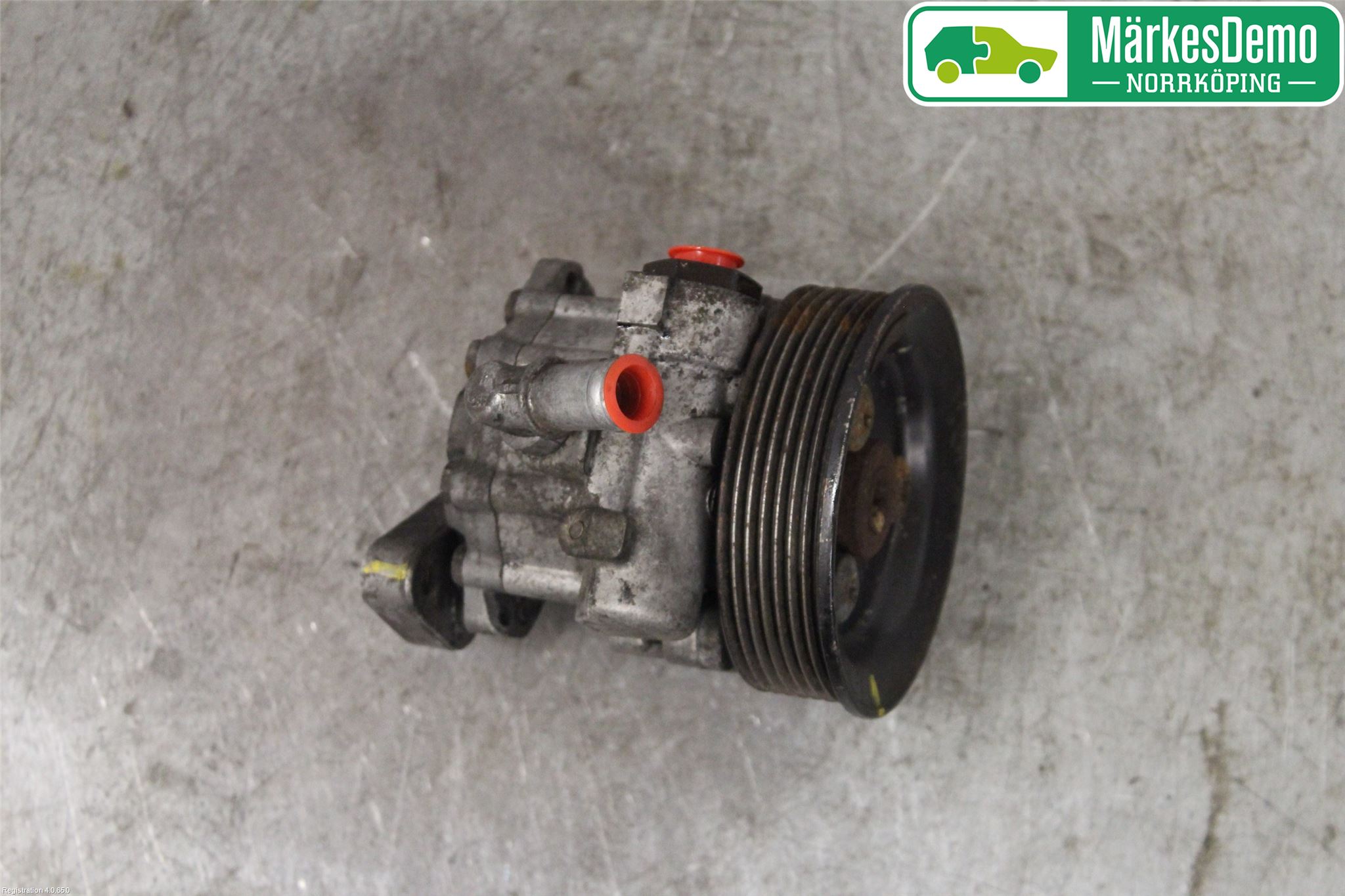 BMW X5 E53     99-06 Styrservopump