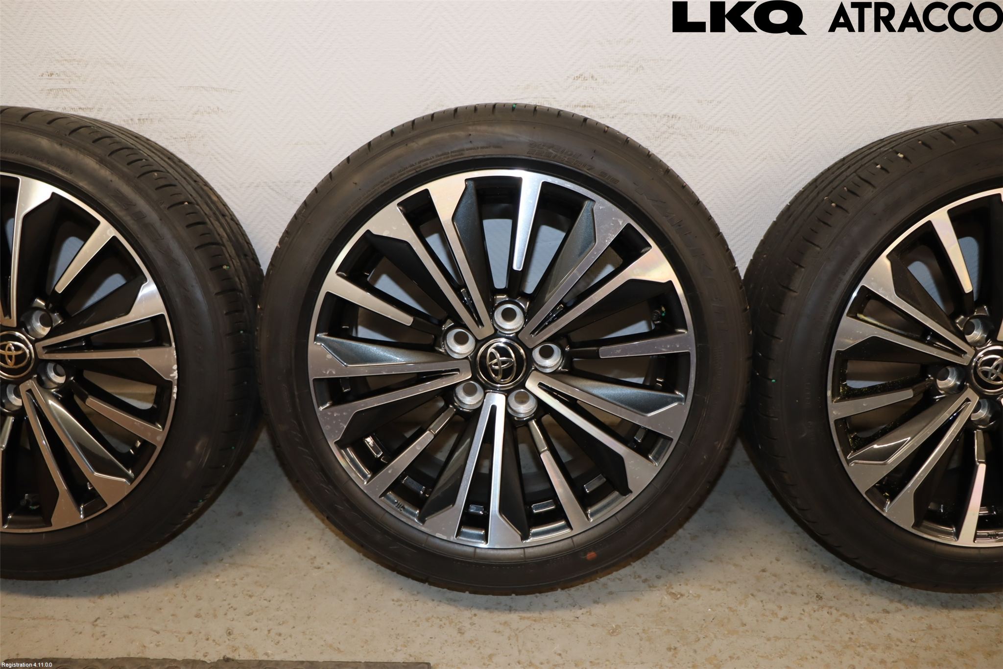 Toyota COROLLA 19- Sommardäck Alumfälg 4St