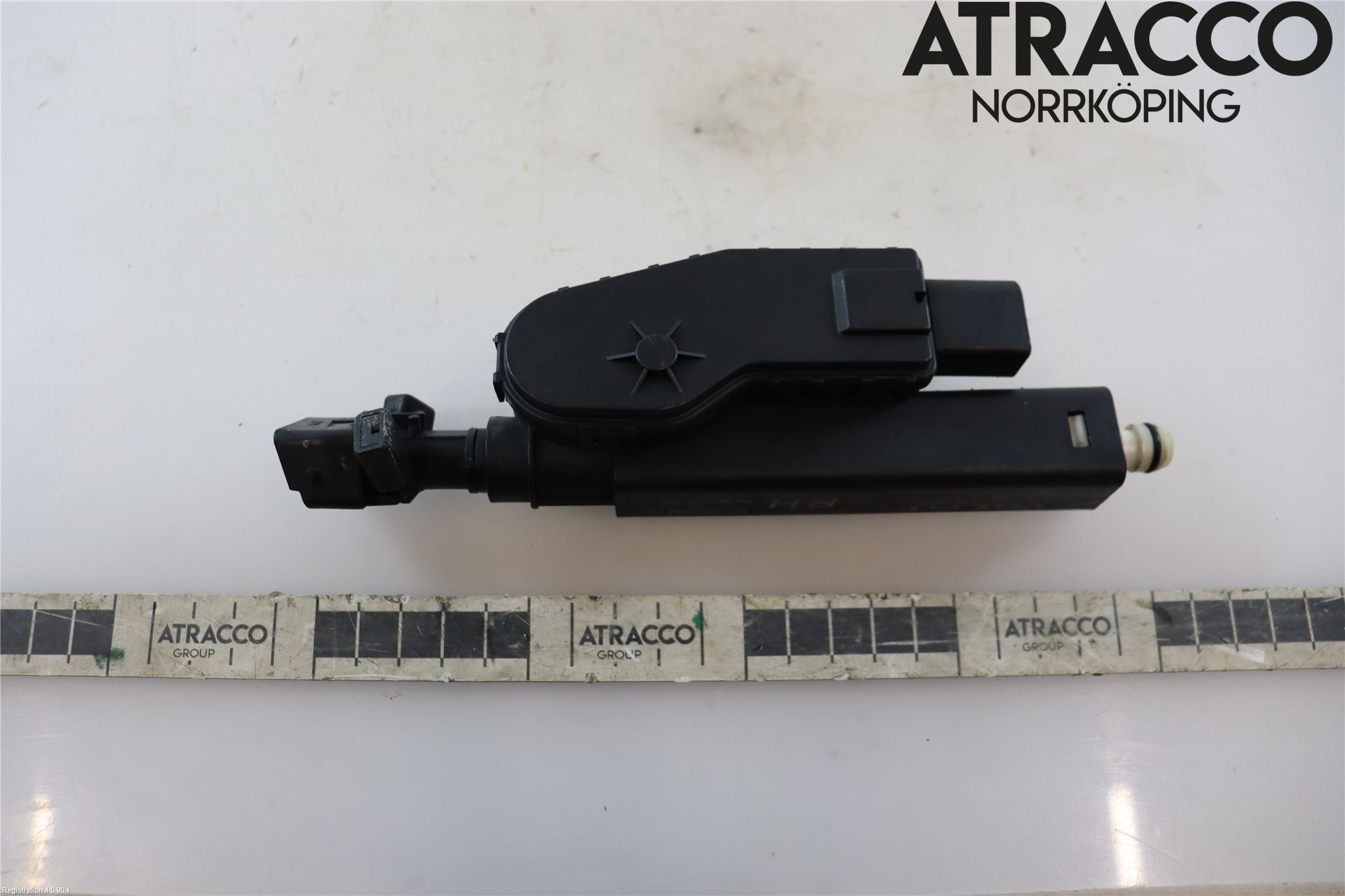 Volvo V70 08-13 Spolarmunstycke Strålkastare