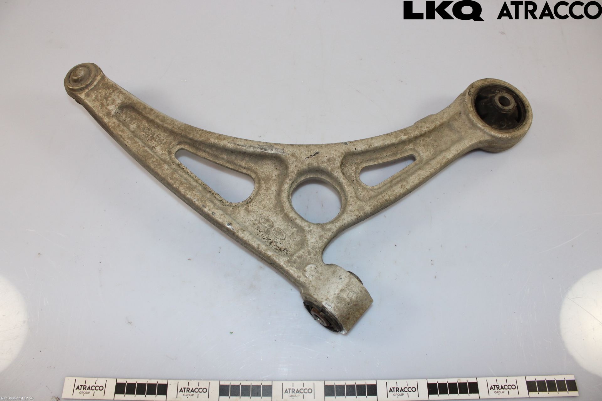 Kia OPTIMA 16-20 Bärarm Fram Undre Vä