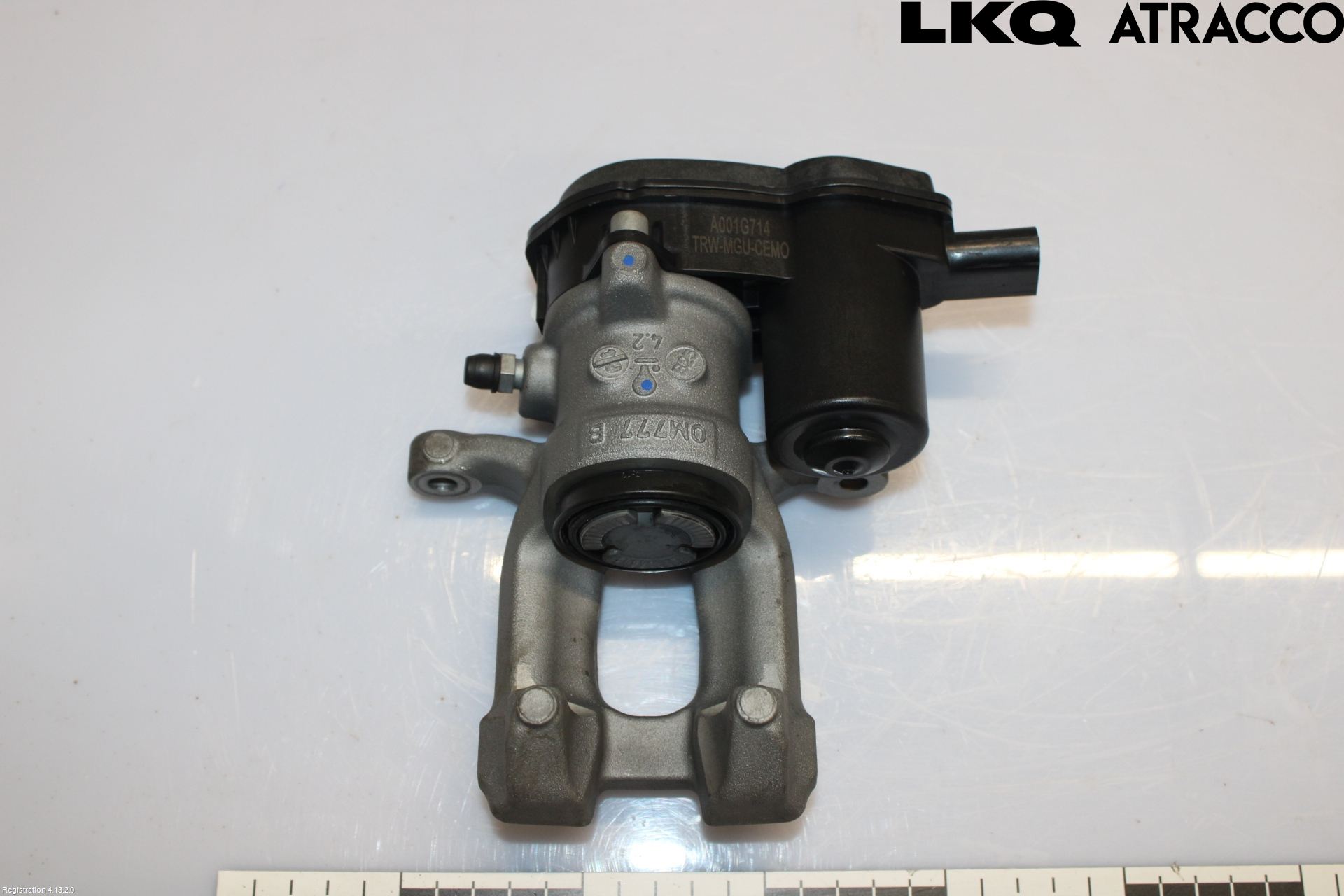 Opel CORSA F, CORSA-E 20- Bromsok Bak Höger
