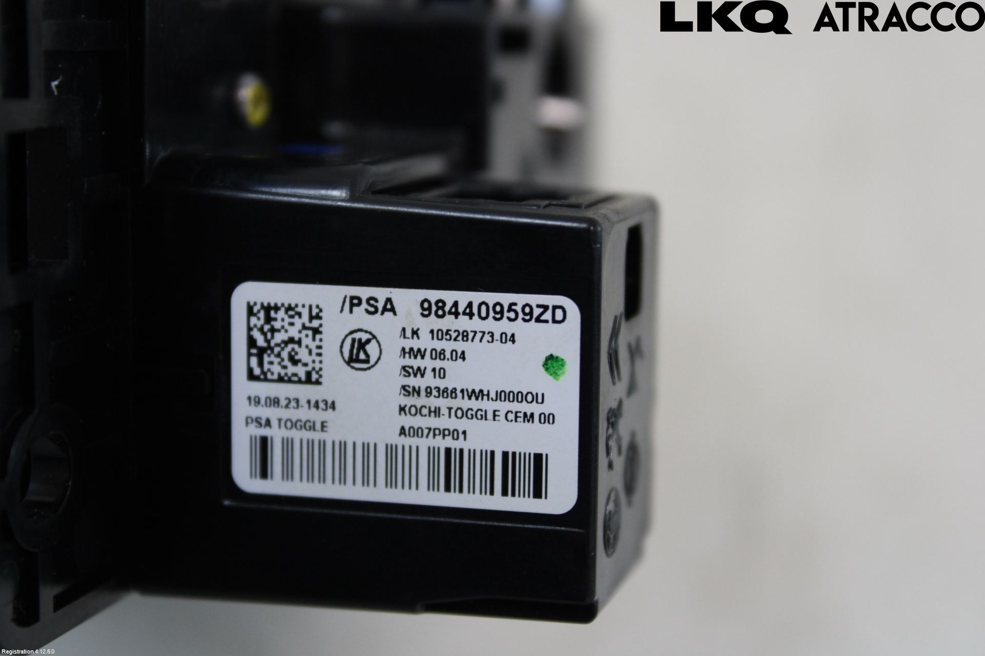 Opel MOKKA 21- Strömställare Växellåda