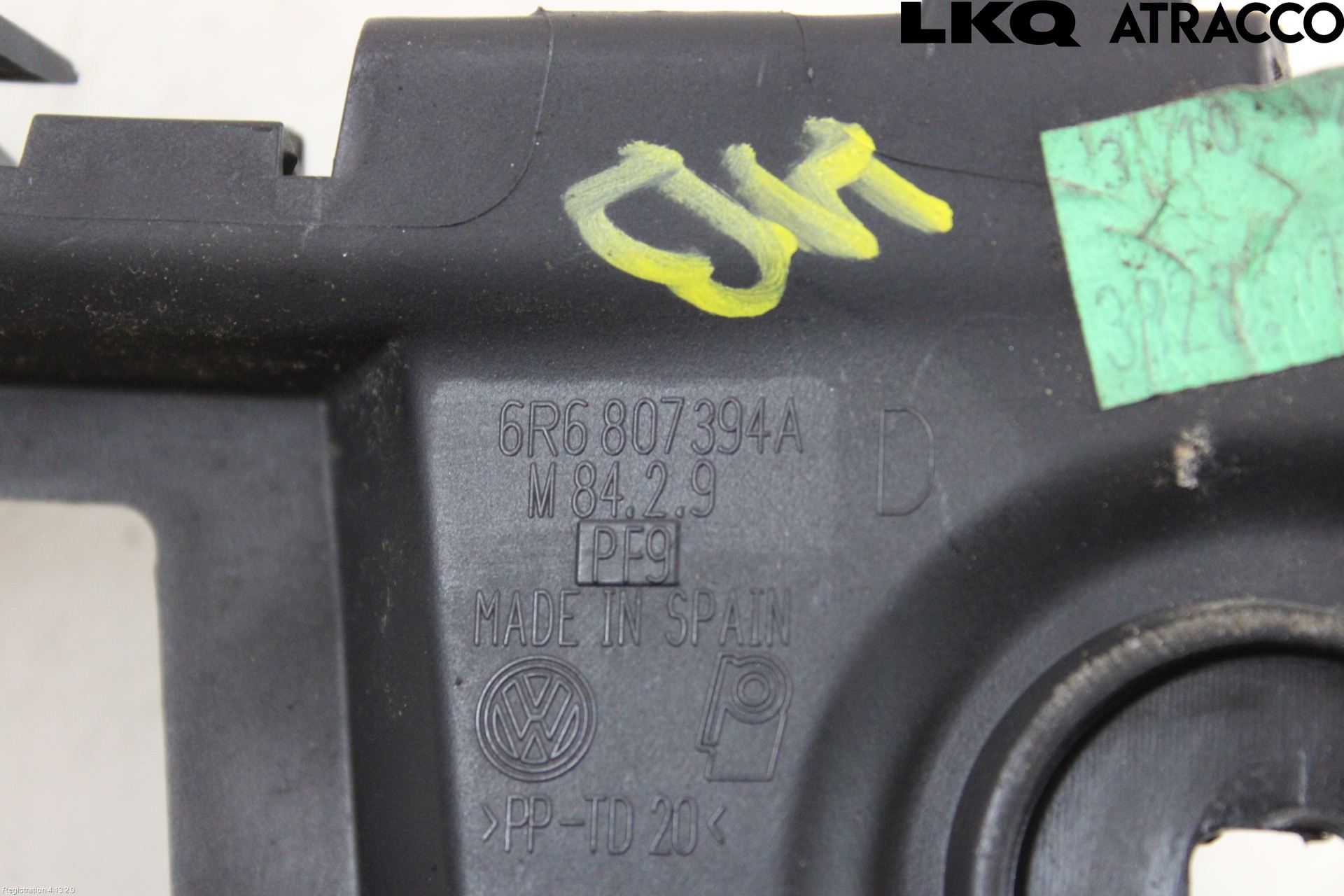 Volkswagen VW POLO 10-17 Stötfångarfäste Bak Hö