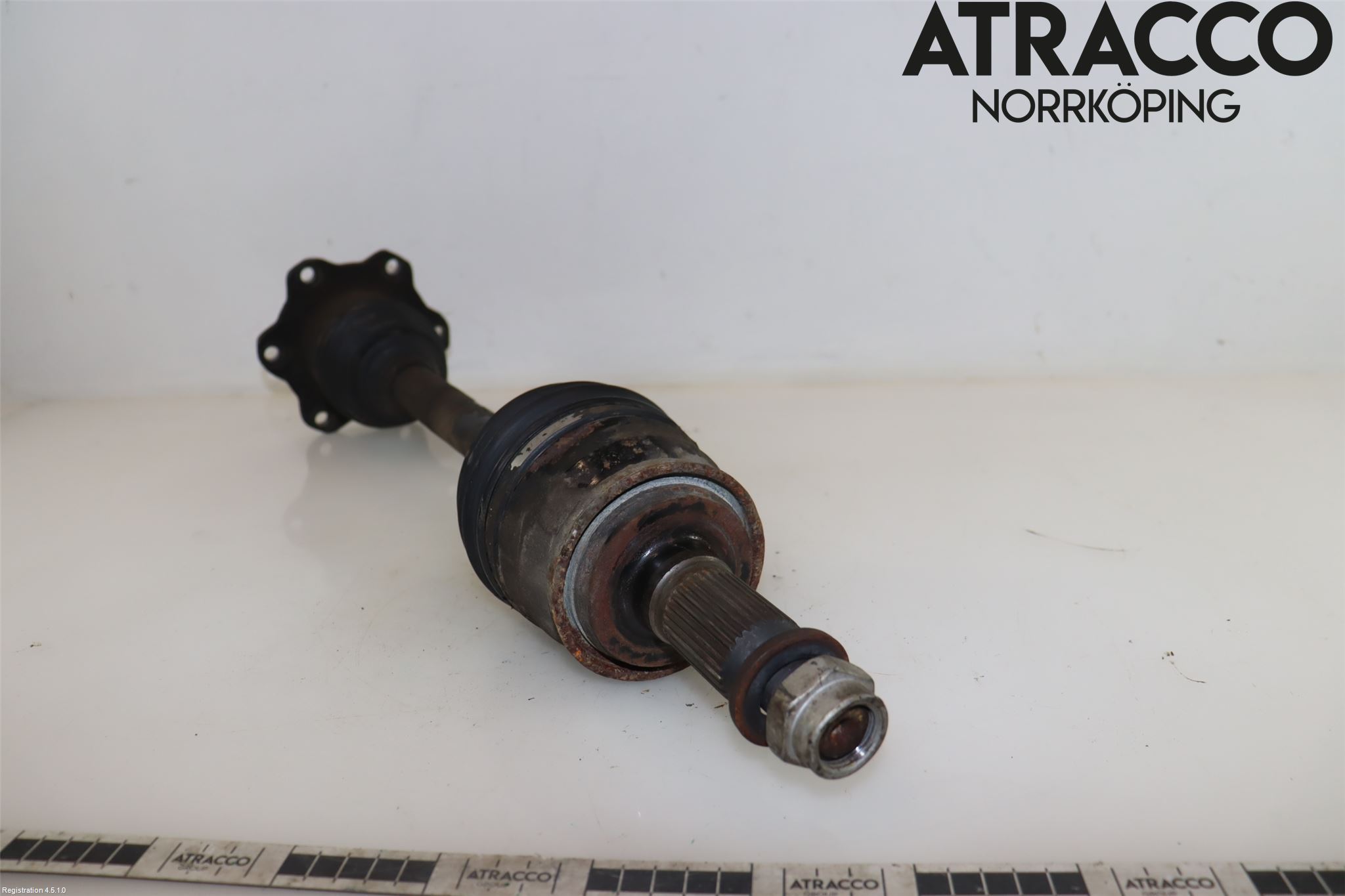 Chevrolet SUBURBAN Drivaxel Fram Höger