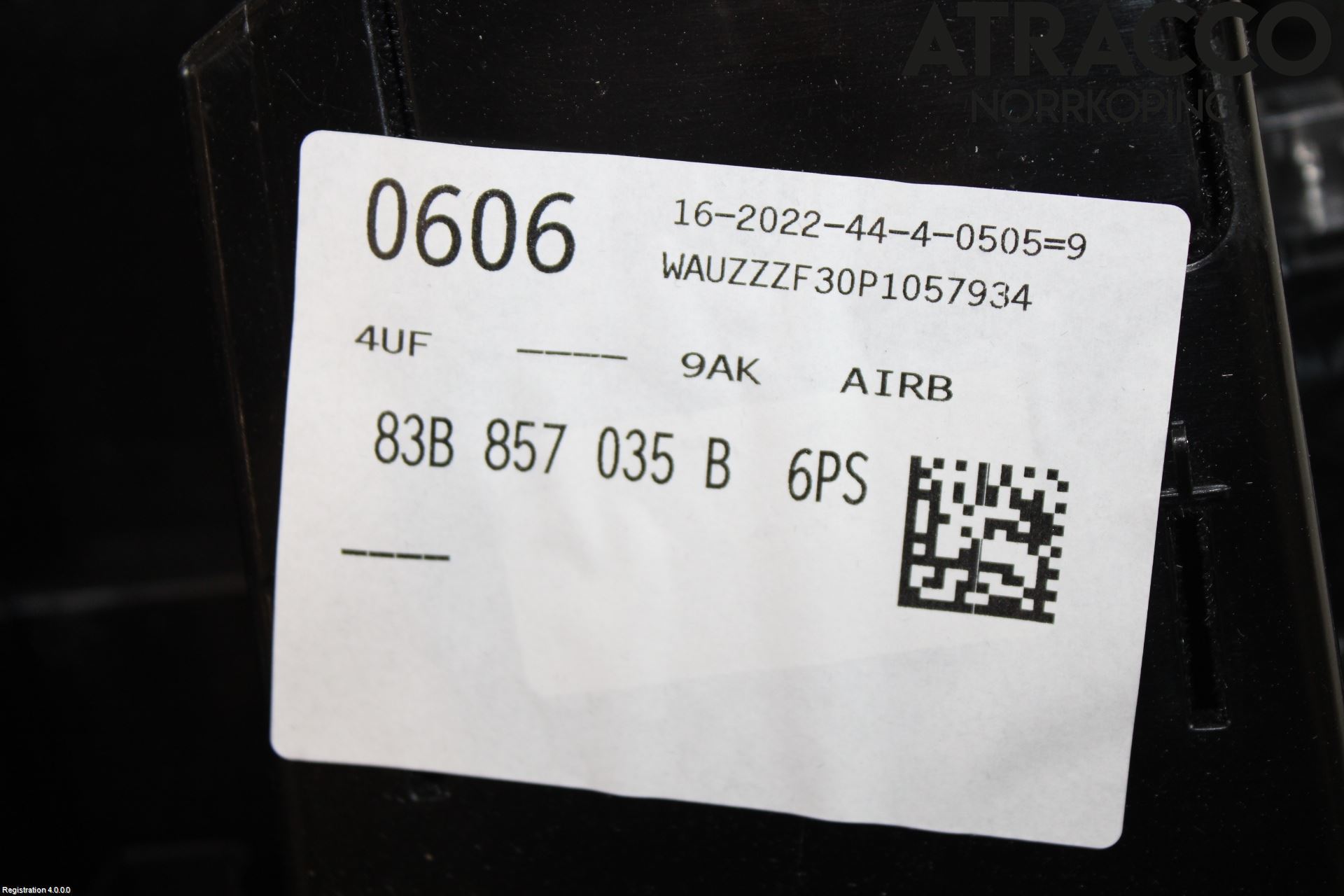 Audi Q3 F3 19- Handskfack