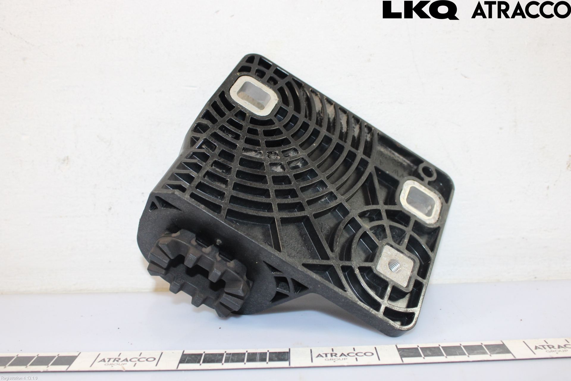 Volkswagen VW ID.3 21- Kylarfäste-Ram-Balk