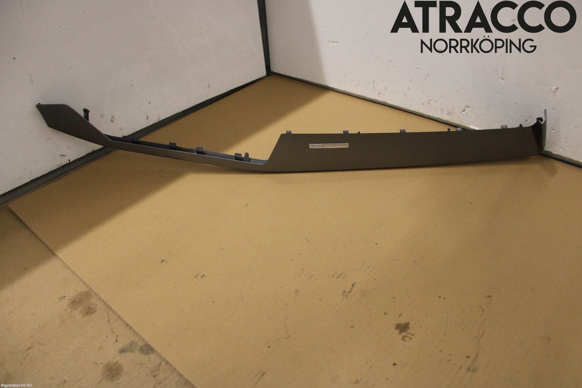 Audi A3/S3 8Y 21- Instrumentbräda Inlägg-Dekorlist