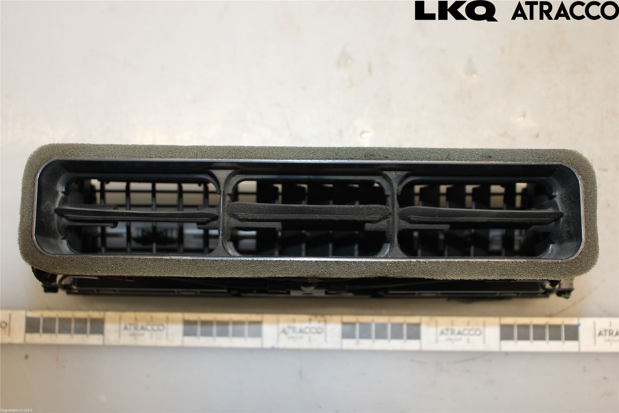 Audi A8/S8 4D 94-02 Deflektor Plåt-Plast Kylning