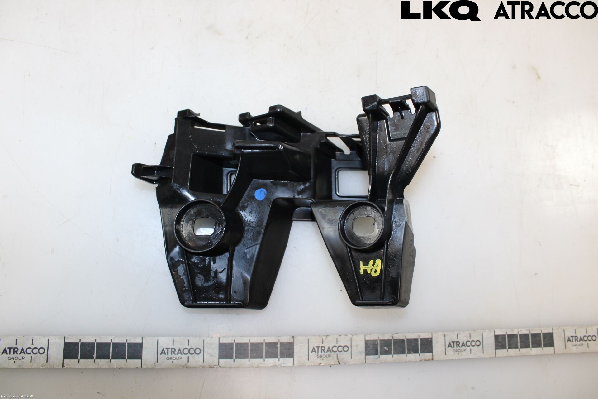 Volkswagen VW PASSAT 15-19 Stötfångarfäste Bak Hö