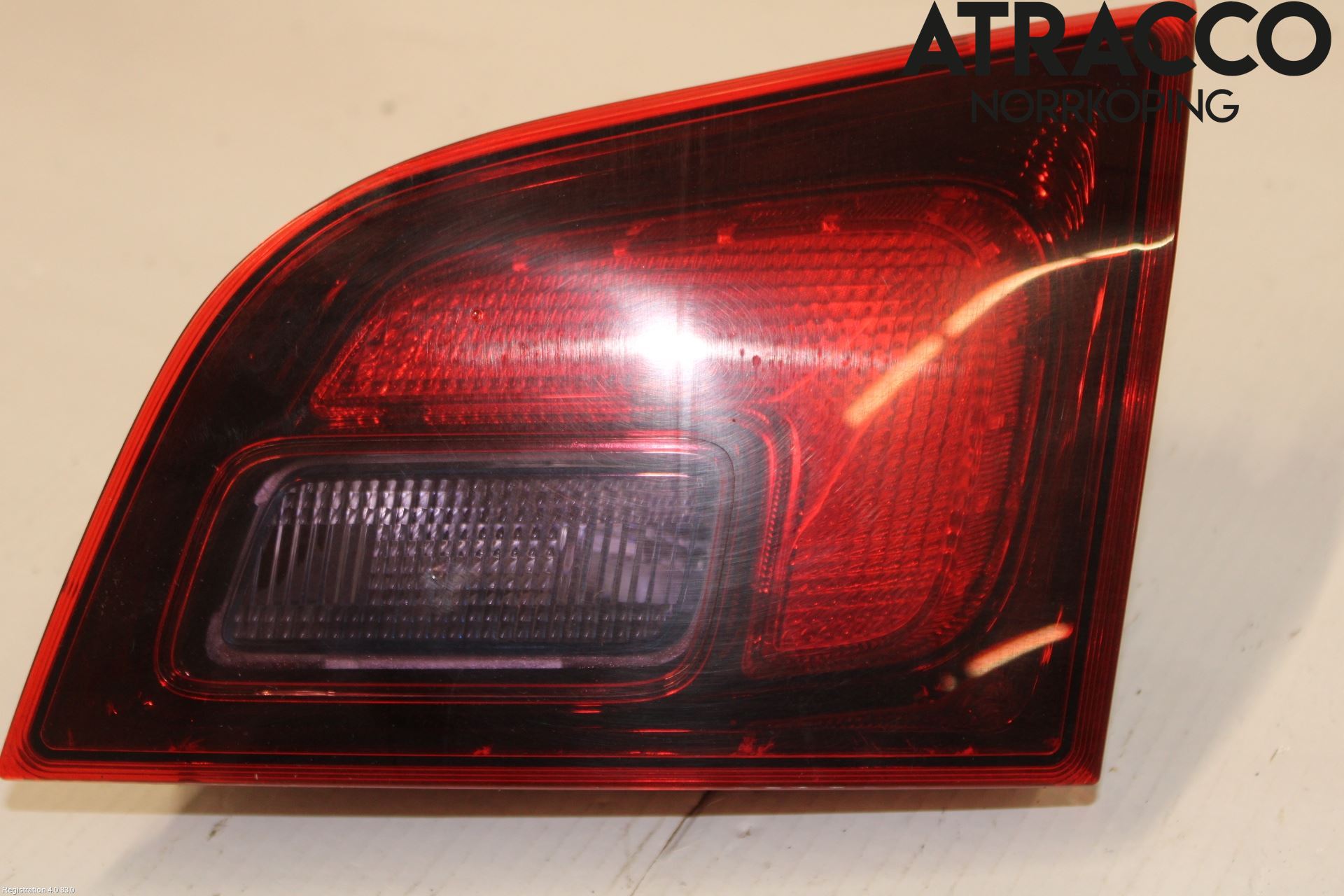Opel ASTRA J 10-15 Bakljus Lucka Hö