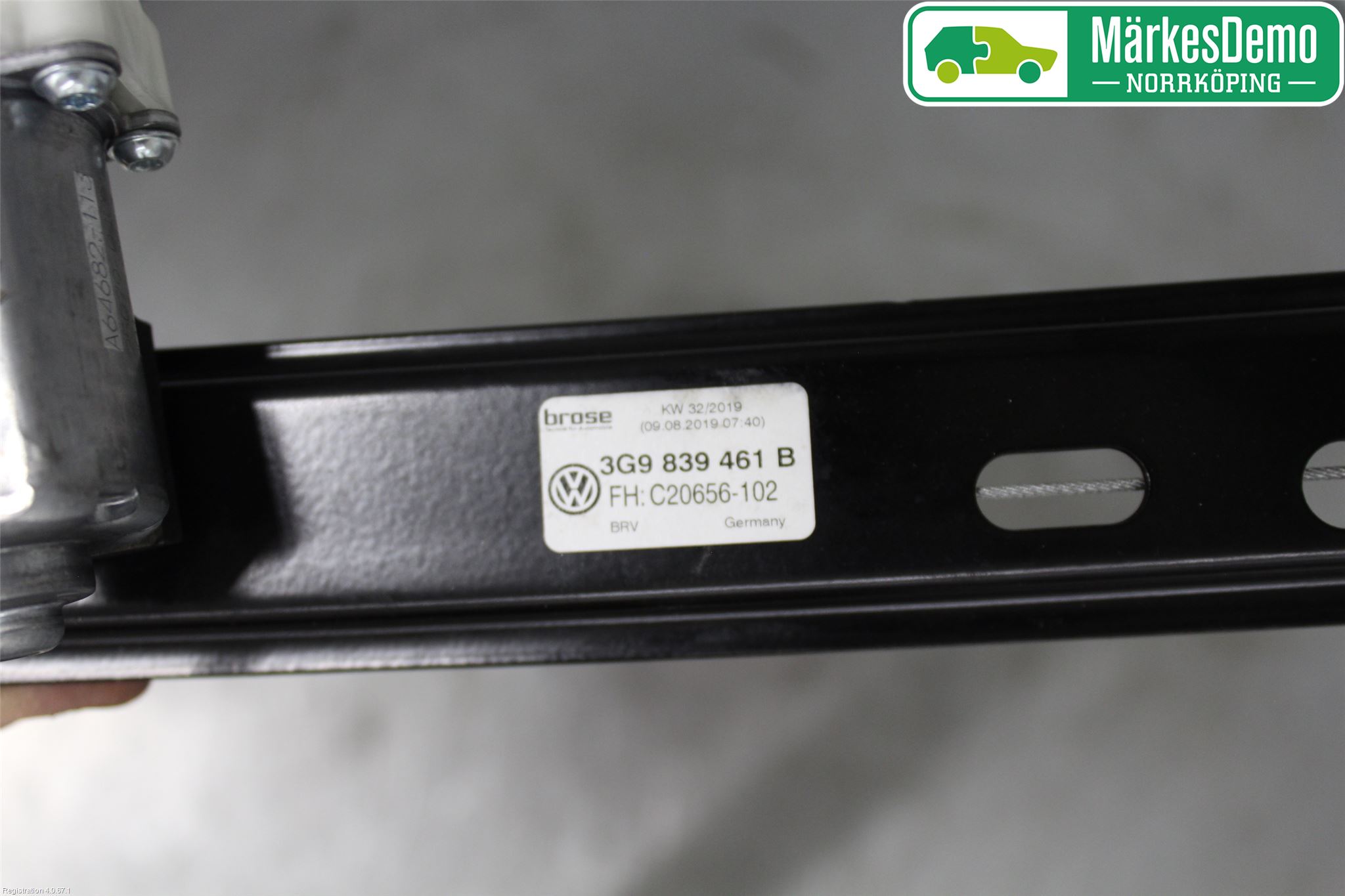 Volkswagen VW PASSAT 20-24 Fönsterhiss El Kompl