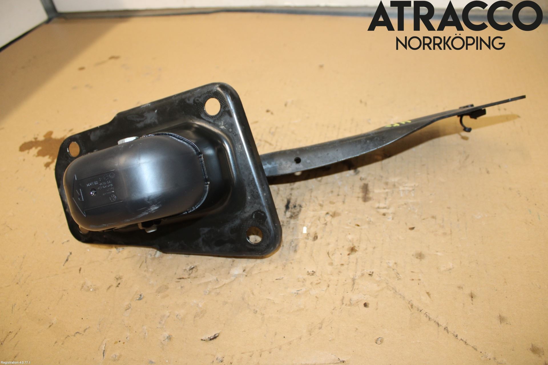 Volkswagen VW GOLF / E-GOLF VII 13-20 Bärarm Bak Höger