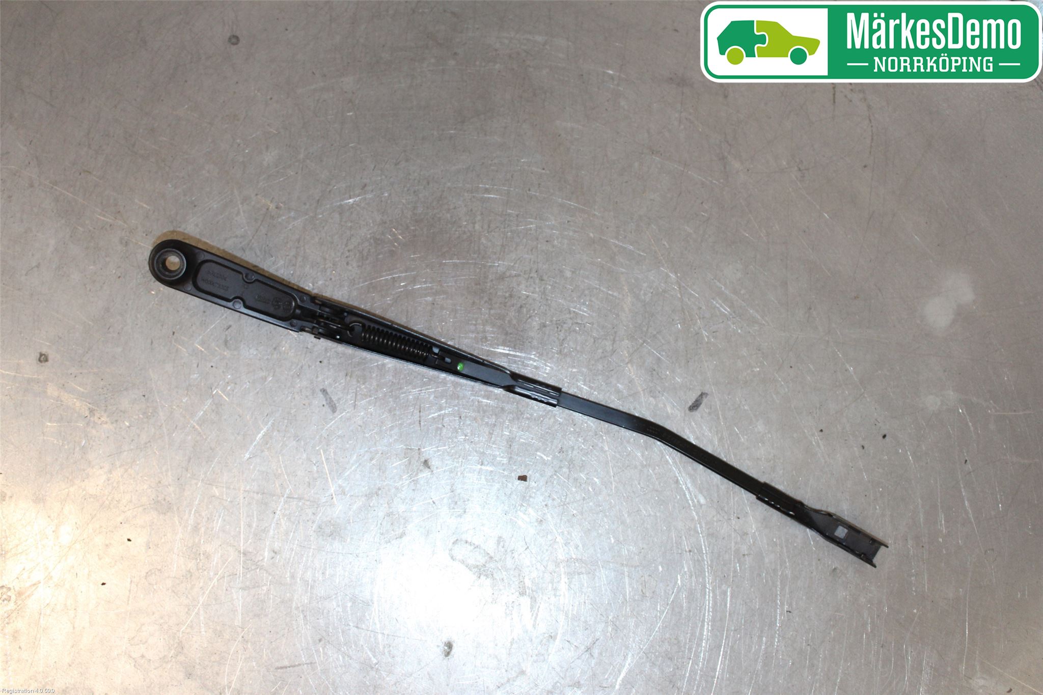 Audi Q2/SQ2 17- Torkararm Armar Vindruta