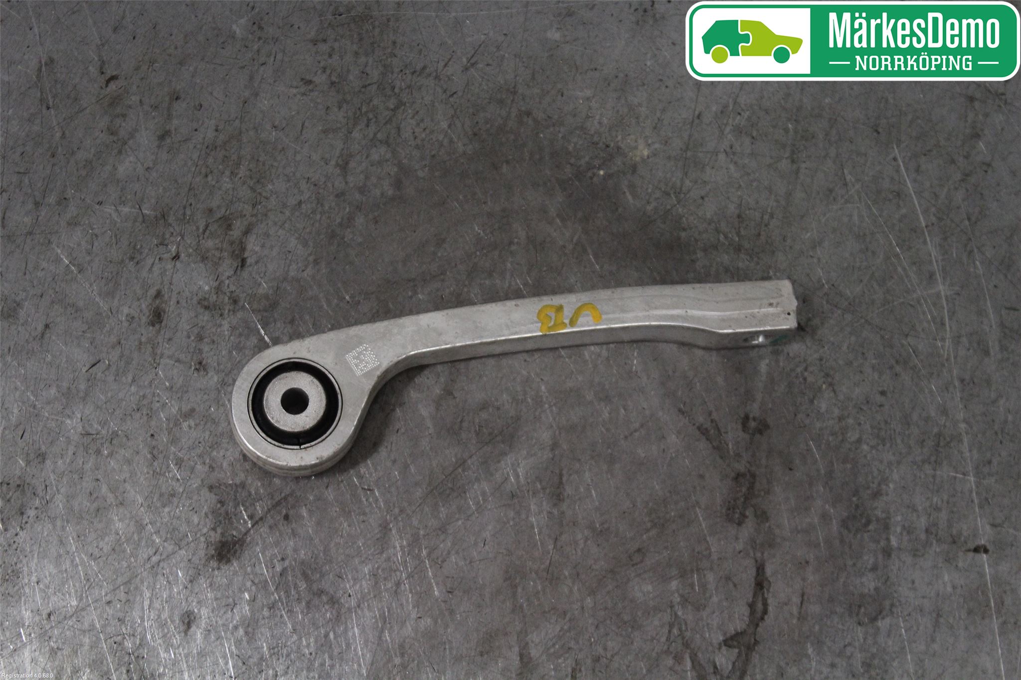 Audi A4/S4 B9 20- Krängningshämmarstag Bak