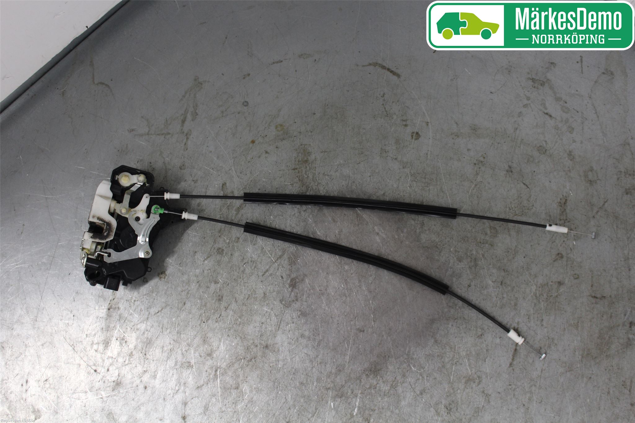 Mitsubishi COLT   04-08 Låskista-Dörrlås