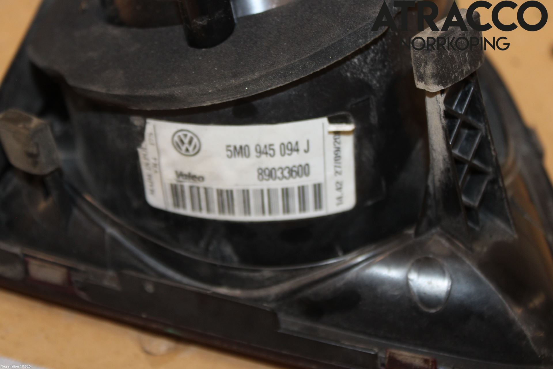 Volkswagen VW GOLF V 04-09 Bakljus Lucka Hö
