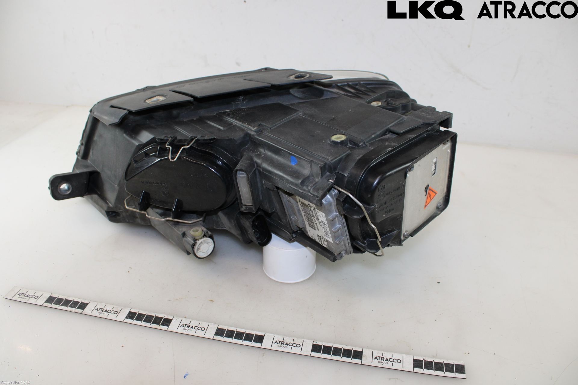 Volkswagen VW PASSAT 05-11 Strålkastare Höger