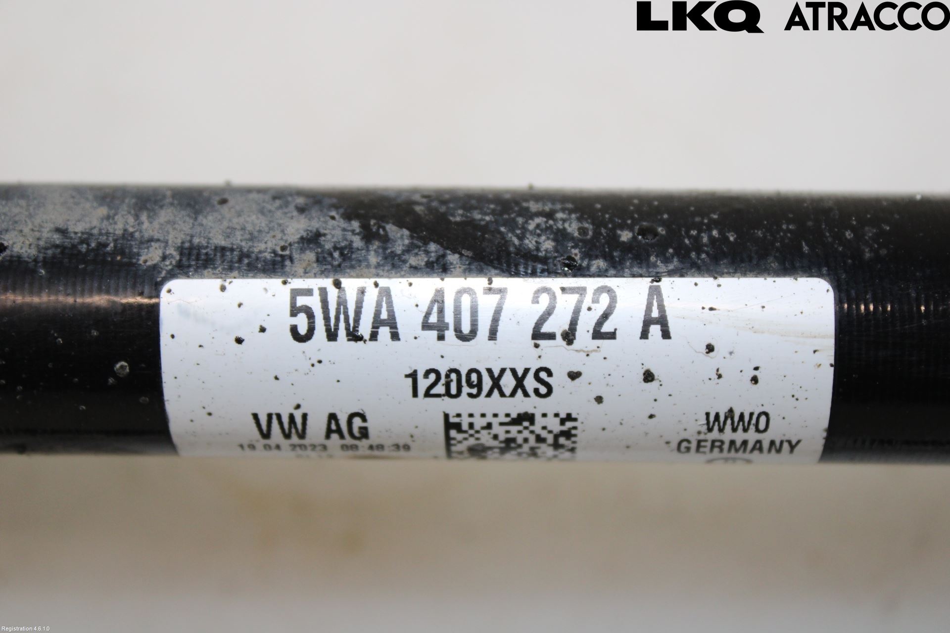 Volkswagen VW GOLF / E-GOLF VIII 20- Drivaxel Fram Höger