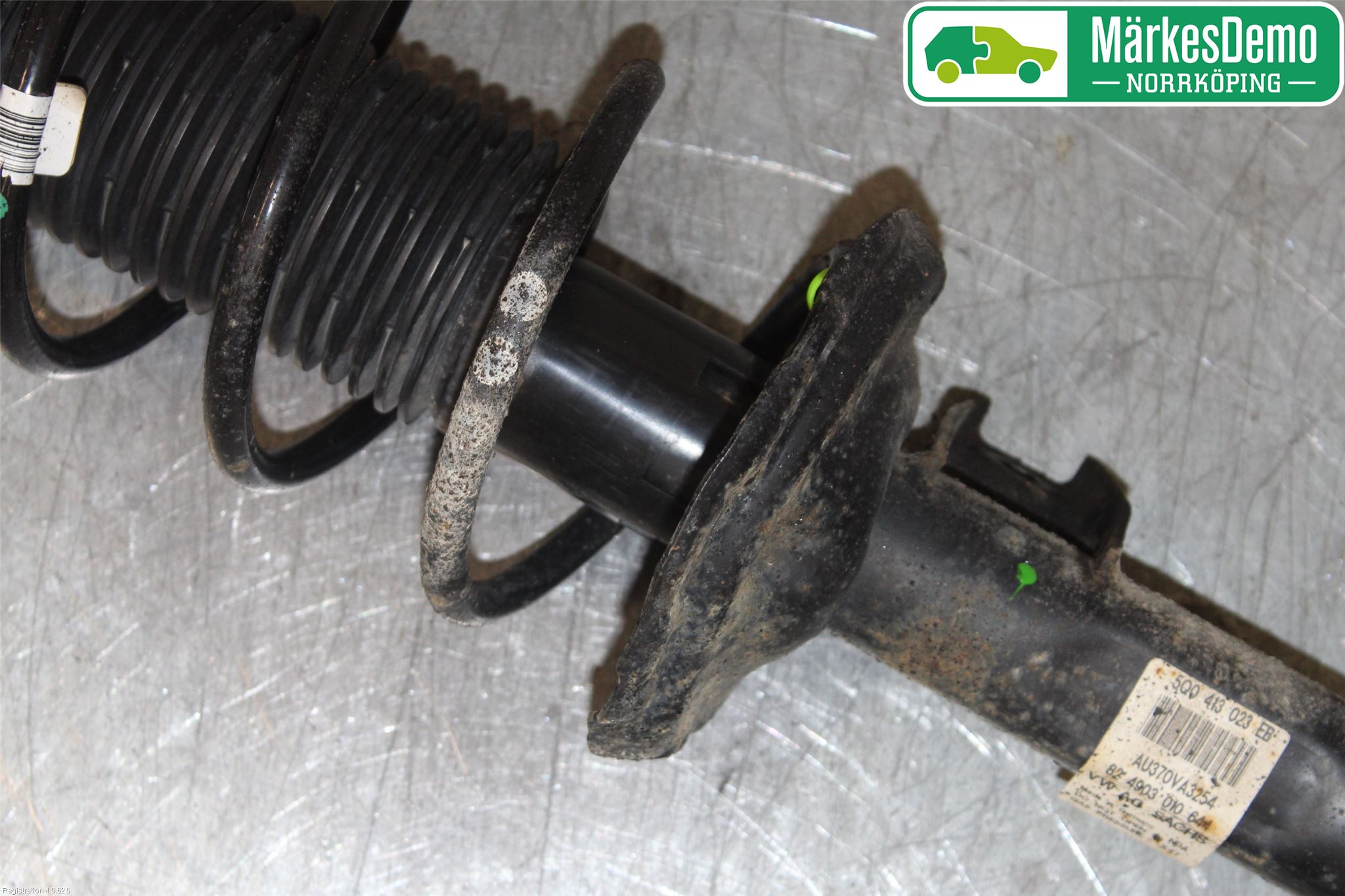 Audi A3/S3 8V 13-20 Fjäderben Fram Vänster