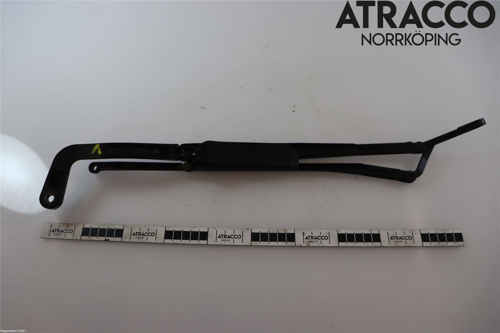 Audi A8/S8 4D 94-02 Torkararm Armar Vindruta