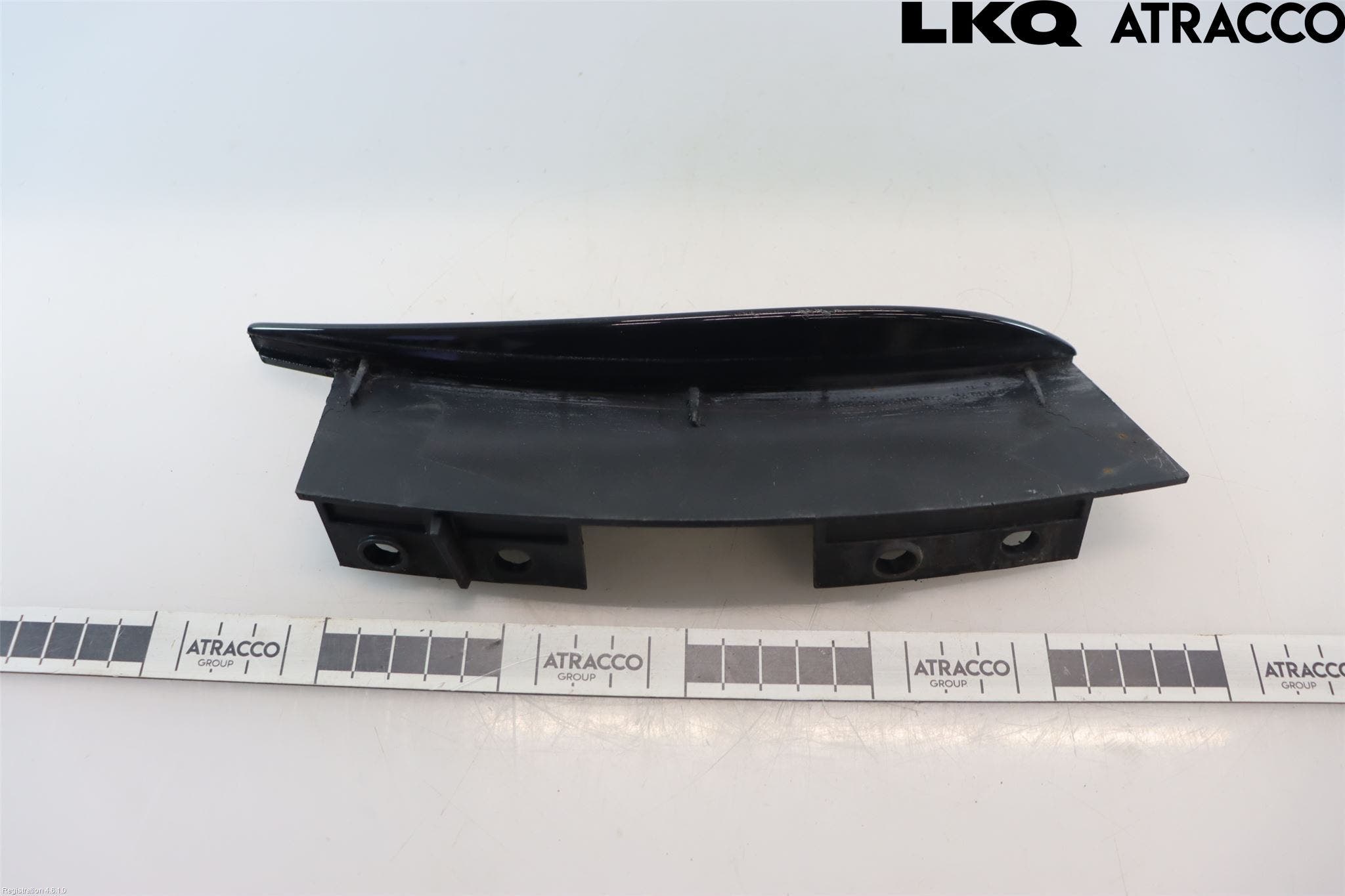 Jaguar F-PACE Stötfångardel Bak Hö