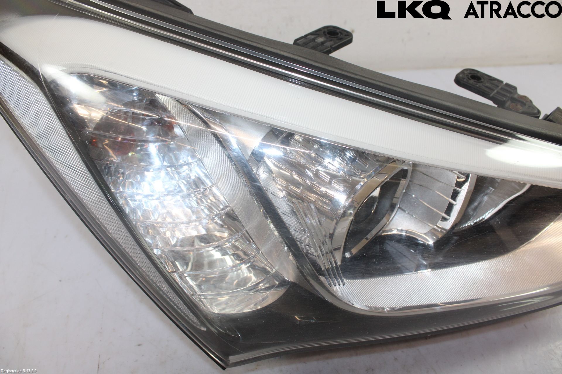 Hyundai SANTA FE 13-18 Strålkastare Höger