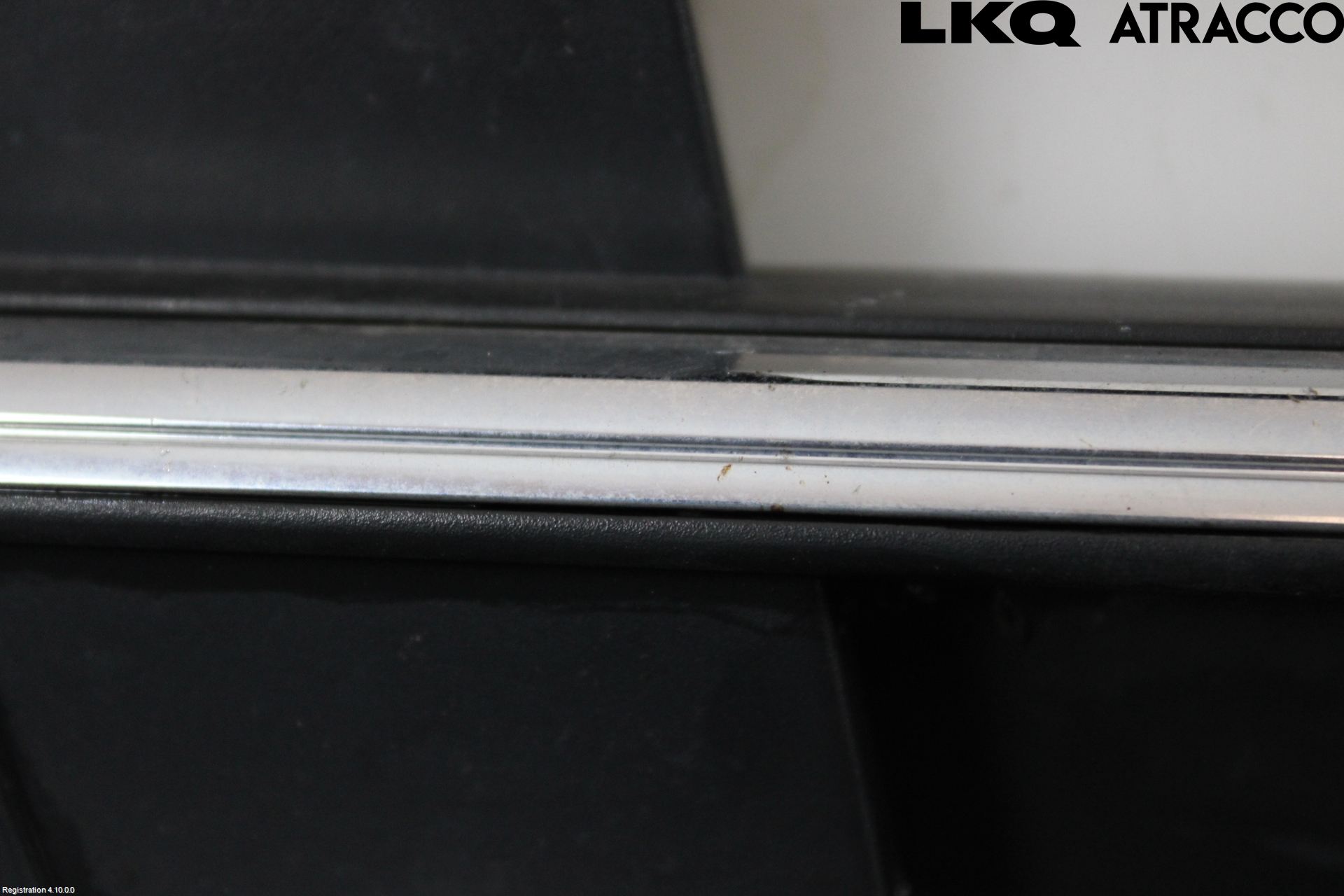 Volkswagen VW POLO VI 18->> Grill Komp