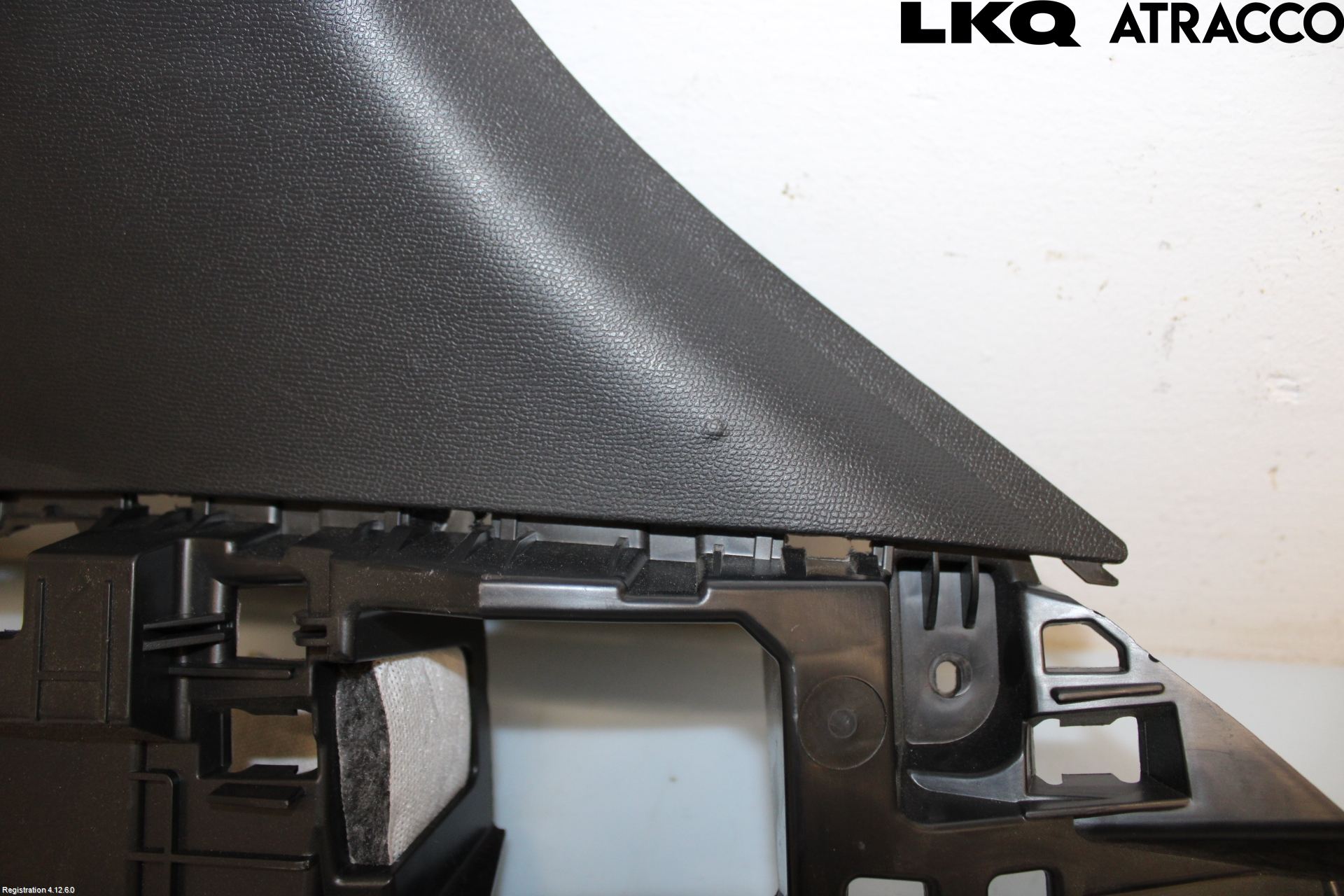 Peugeot 308/E-308 21- Inr Plastd A-B-C Stolpe