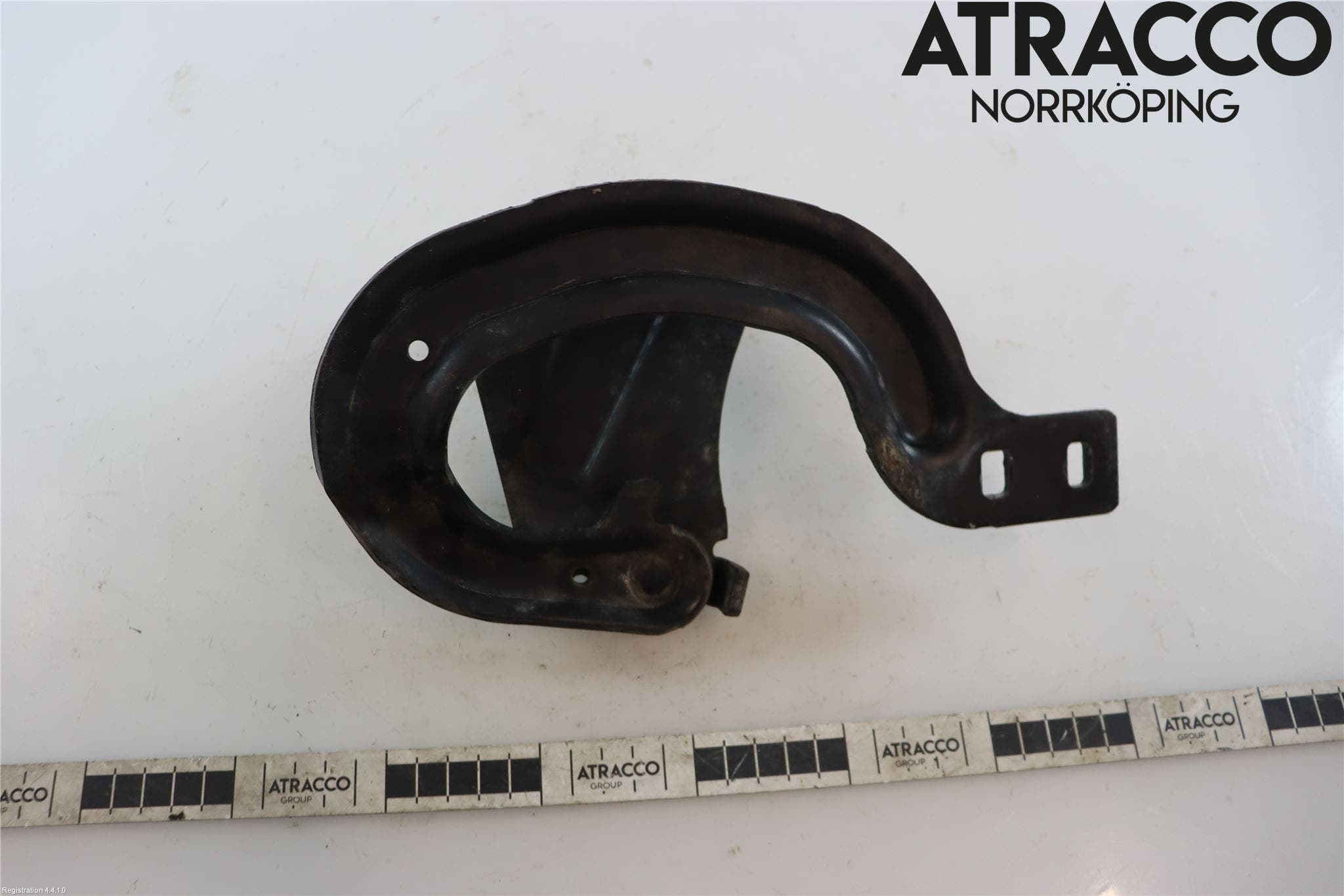 Peugeot 3008 09-16 Huvgångjärn