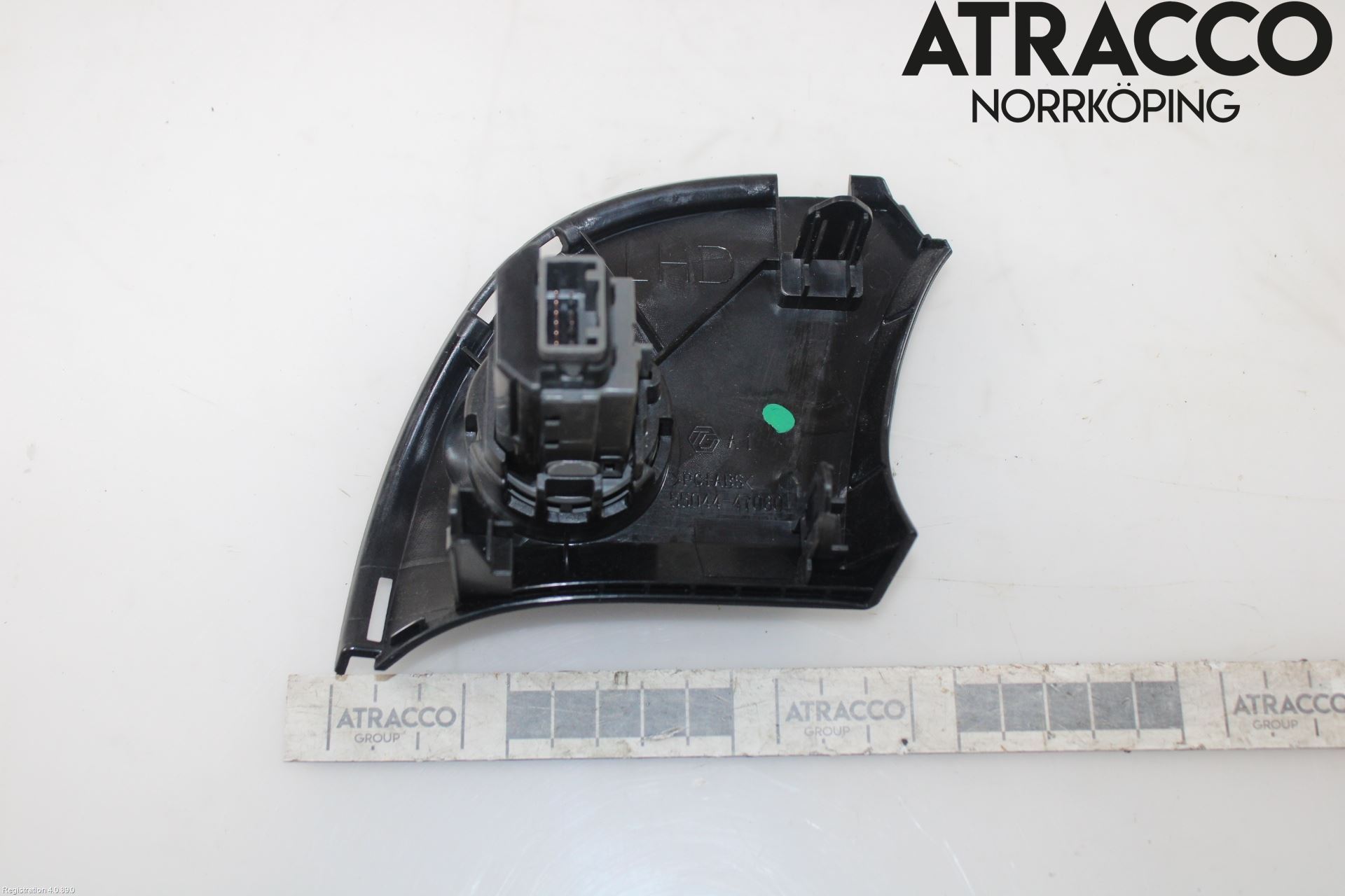 Toyota PRIUS ZVW30 09-20 Startknapp Personbil
