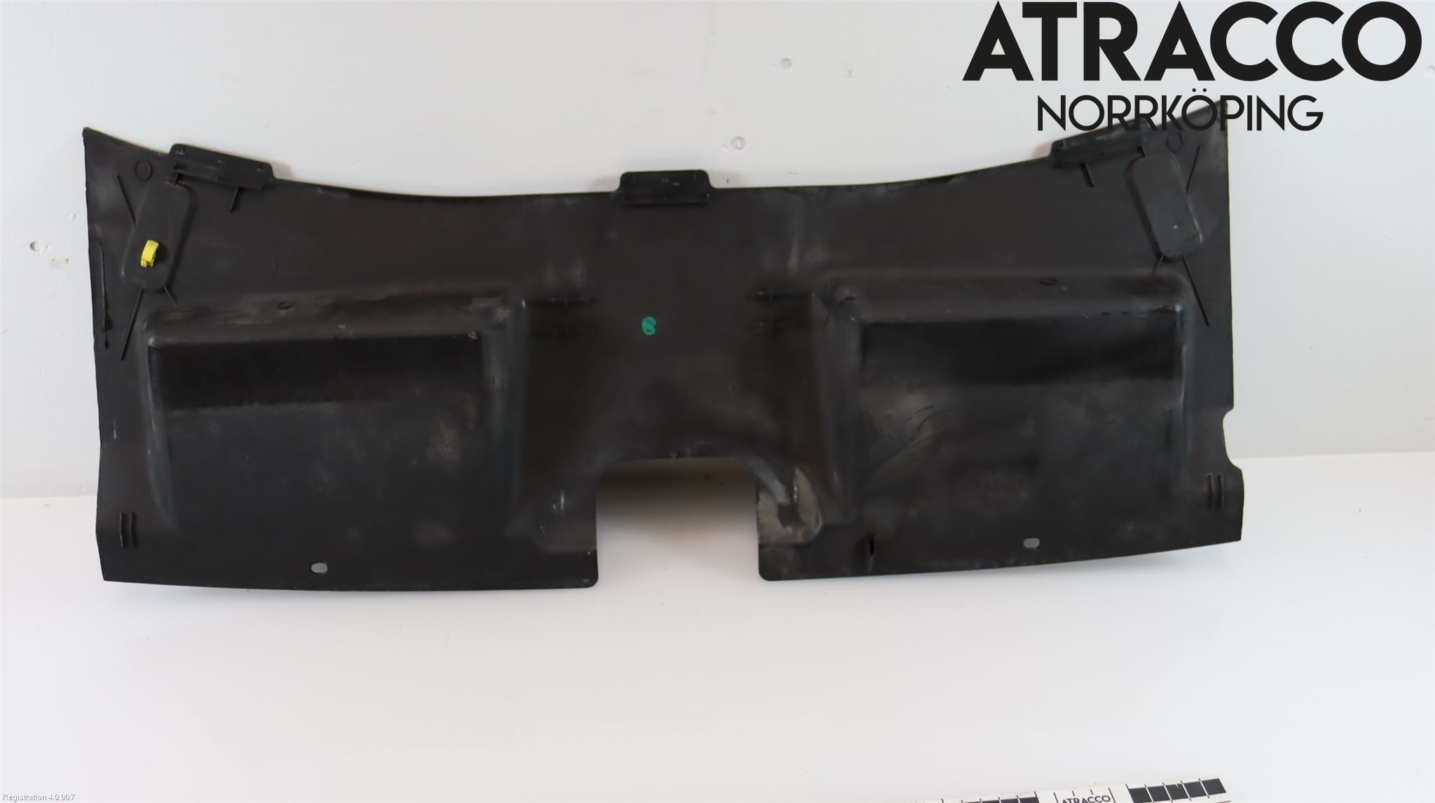 Ford MONDEO 07-15 Front Huvlåsplåt-Balk