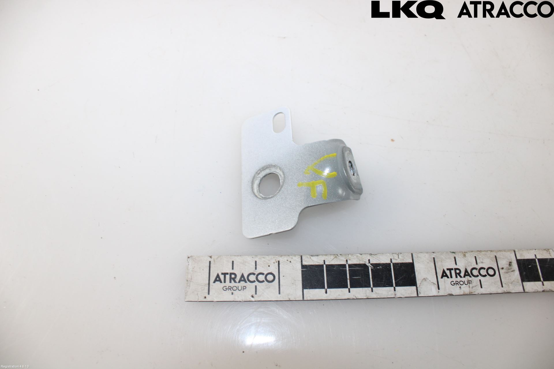 Seat LEON 20- Skärmfäste Fram Vä