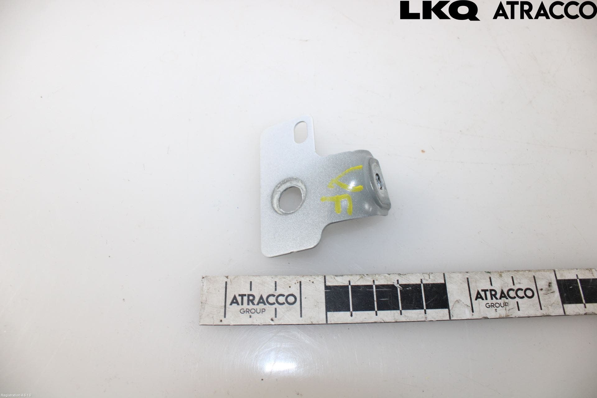 Seat LEON 20- Skärmfäste Fram Vä